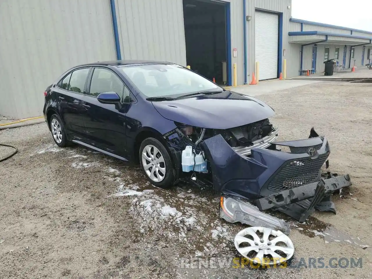 1 Photograph of a damaged car JTDEPRAE8LJ062986 TOYOTA COROLLA 2020