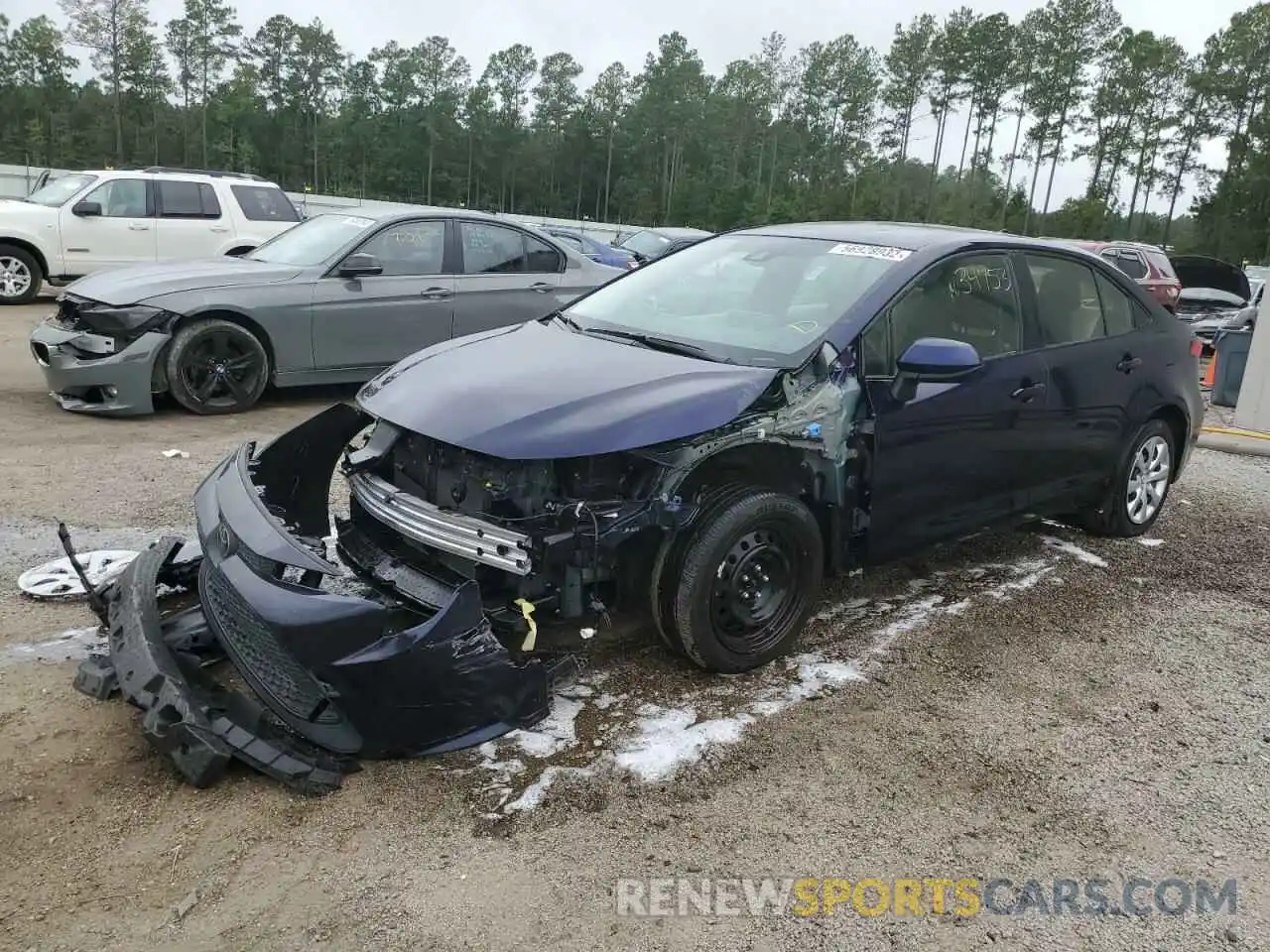 2 Photograph of a damaged car JTDEPRAE8LJ062986 TOYOTA COROLLA 2020