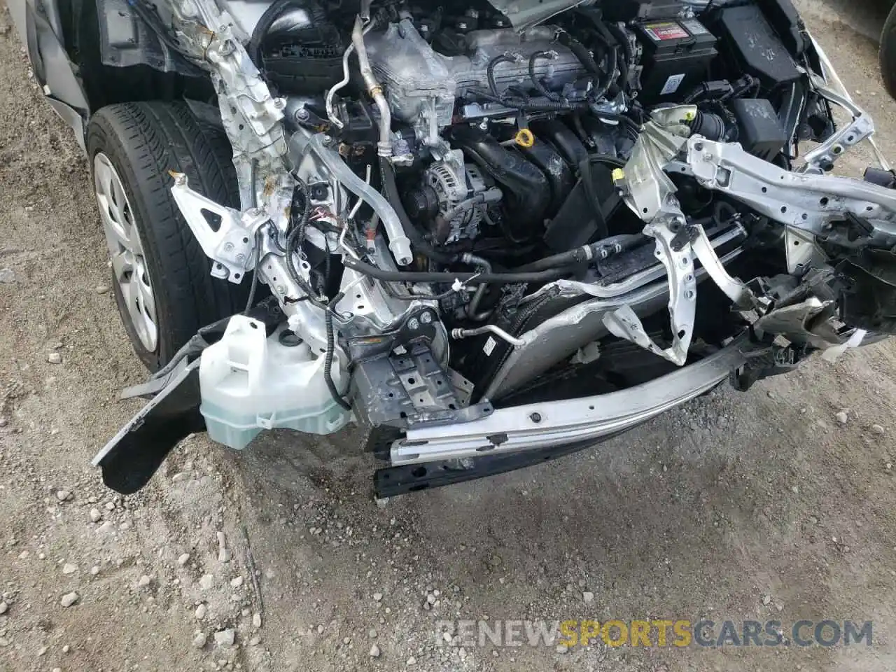 9 Photograph of a damaged car JTDEPRAE8LJ064740 TOYOTA COROLLA 2020