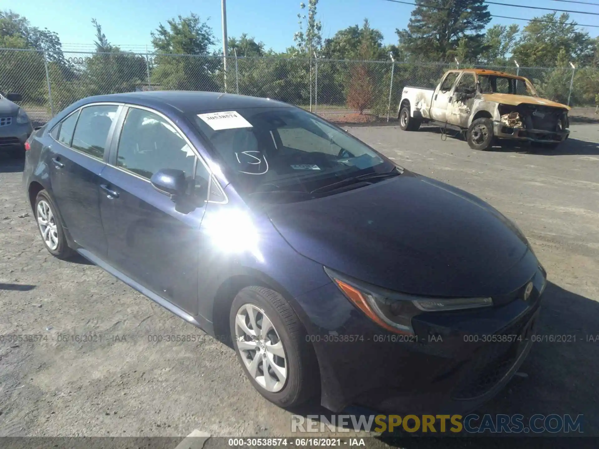 1 Photograph of a damaged car JTDEPRAE8LJ064995 TOYOTA COROLLA 2020