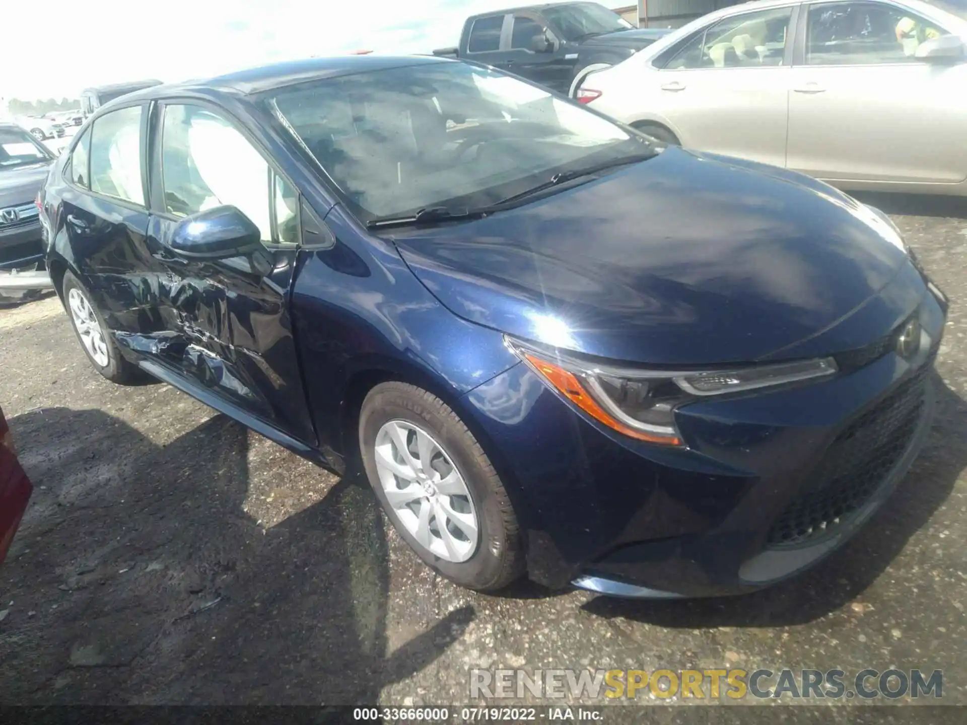 1 Photograph of a damaged car JTDEPRAE8LJ068545 TOYOTA COROLLA 2020