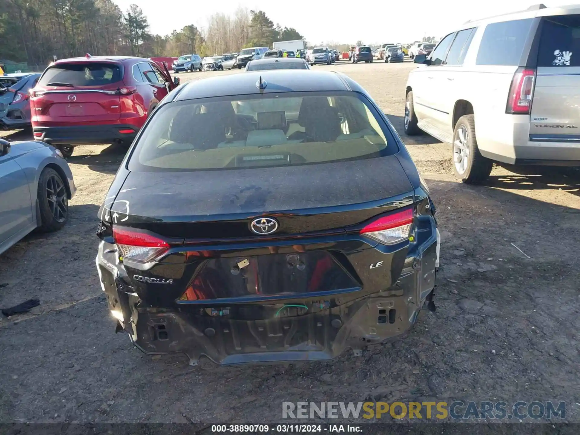 17 Photograph of a damaged car JTDEPRAE8LJ068772 TOYOTA COROLLA 2020