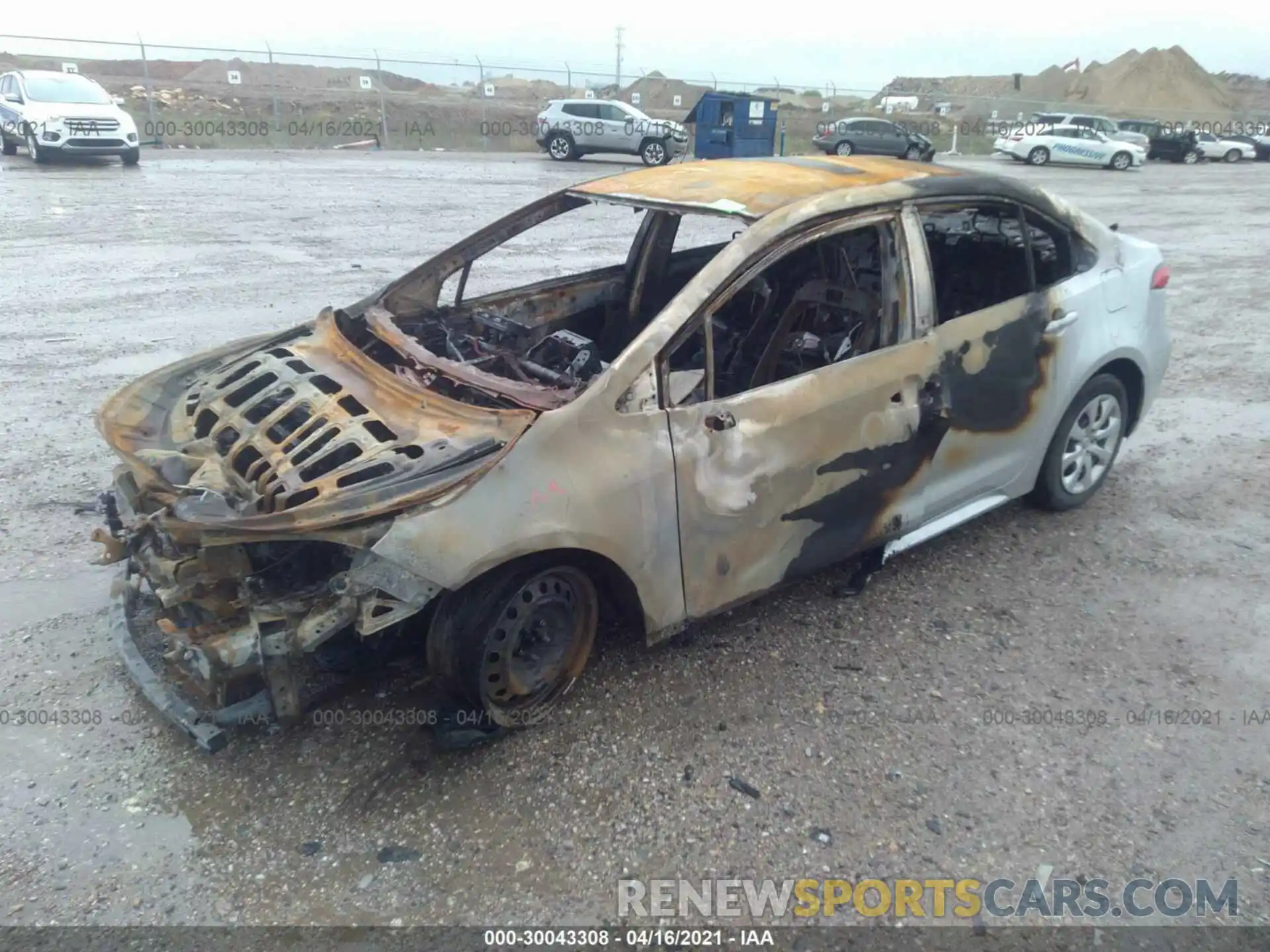 2 Photograph of a damaged car JTDEPRAE8LJ068822 TOYOTA COROLLA 2020