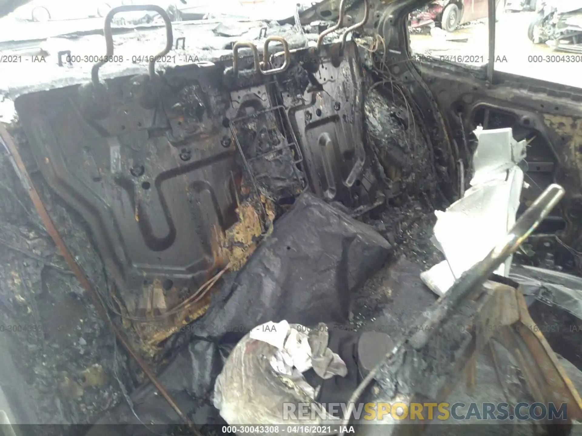 8 Photograph of a damaged car JTDEPRAE8LJ068822 TOYOTA COROLLA 2020
