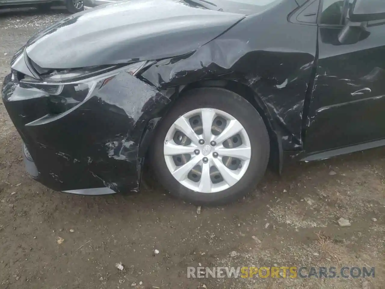 9 Photograph of a damaged car JTDEPRAE8LJ069260 TOYOTA COROLLA 2020