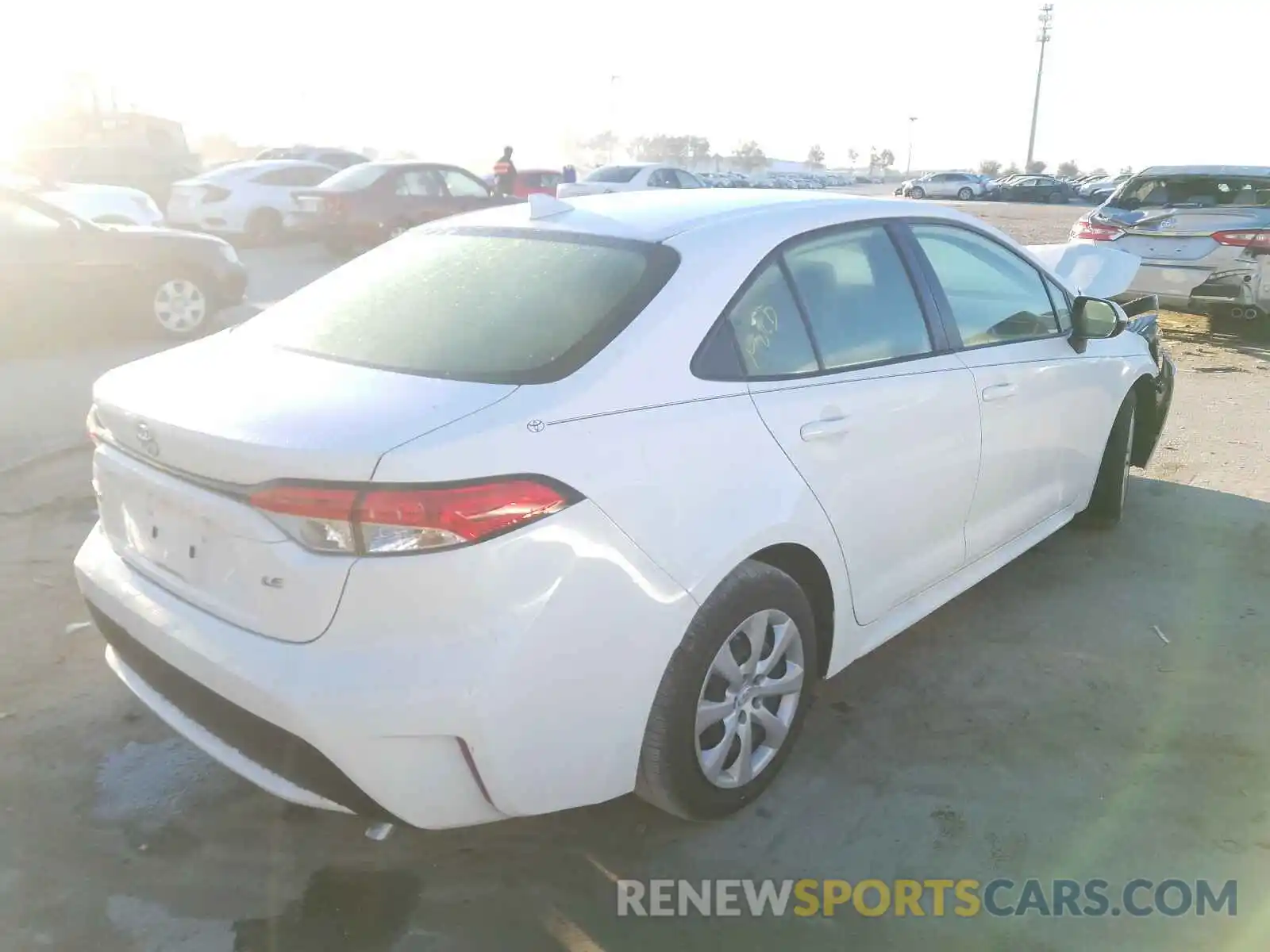 4 Photograph of a damaged car JTDEPRAE8LJ069338 TOYOTA COROLLA 2020