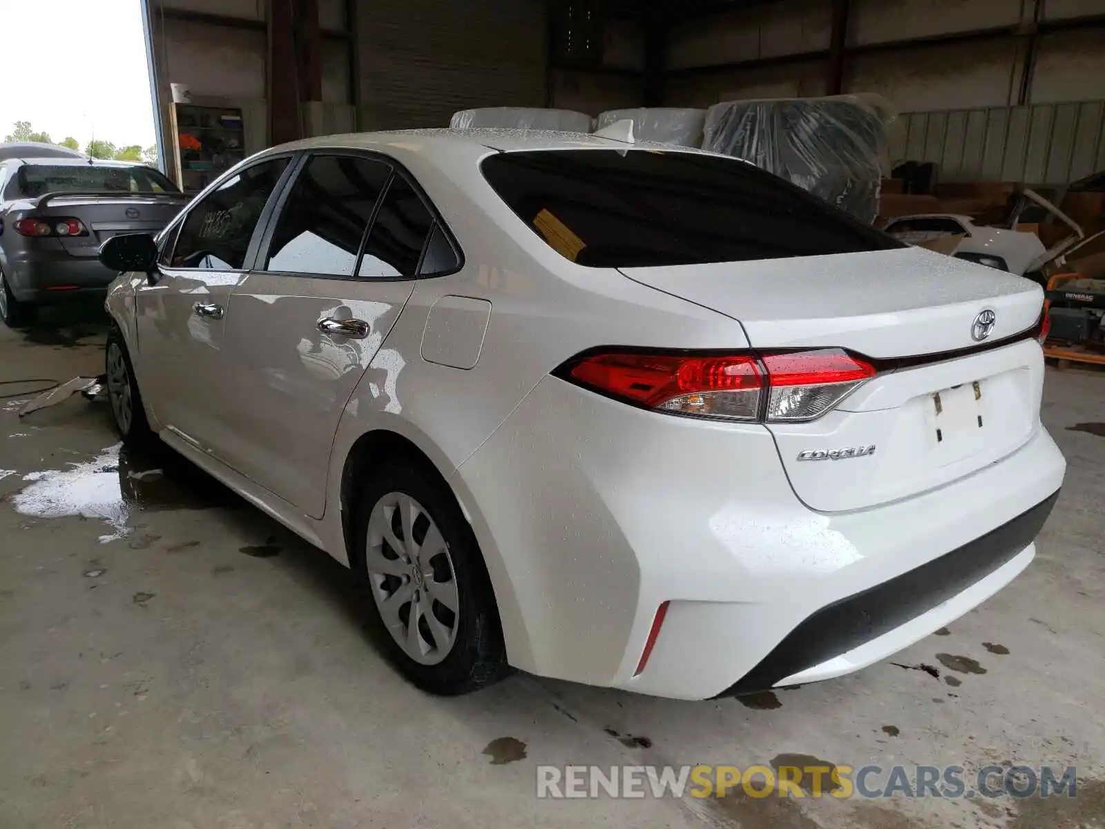 3 Photograph of a damaged car JTDEPRAE8LJ070120 TOYOTA COROLLA 2020