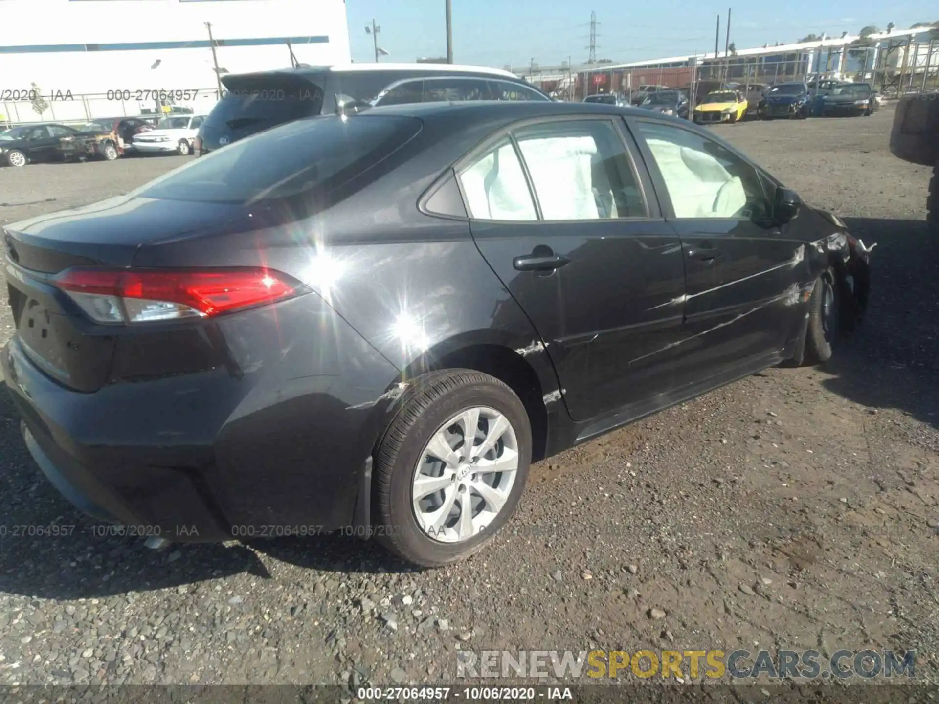 4 Photograph of a damaged car JTDEPRAE8LJ071820 TOYOTA COROLLA 2020