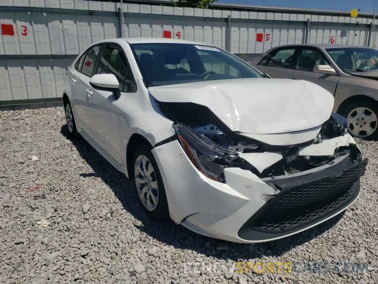 1 Photograph of a damaged car JTDEPRAE8LJ072062 TOYOTA COROLLA 2020