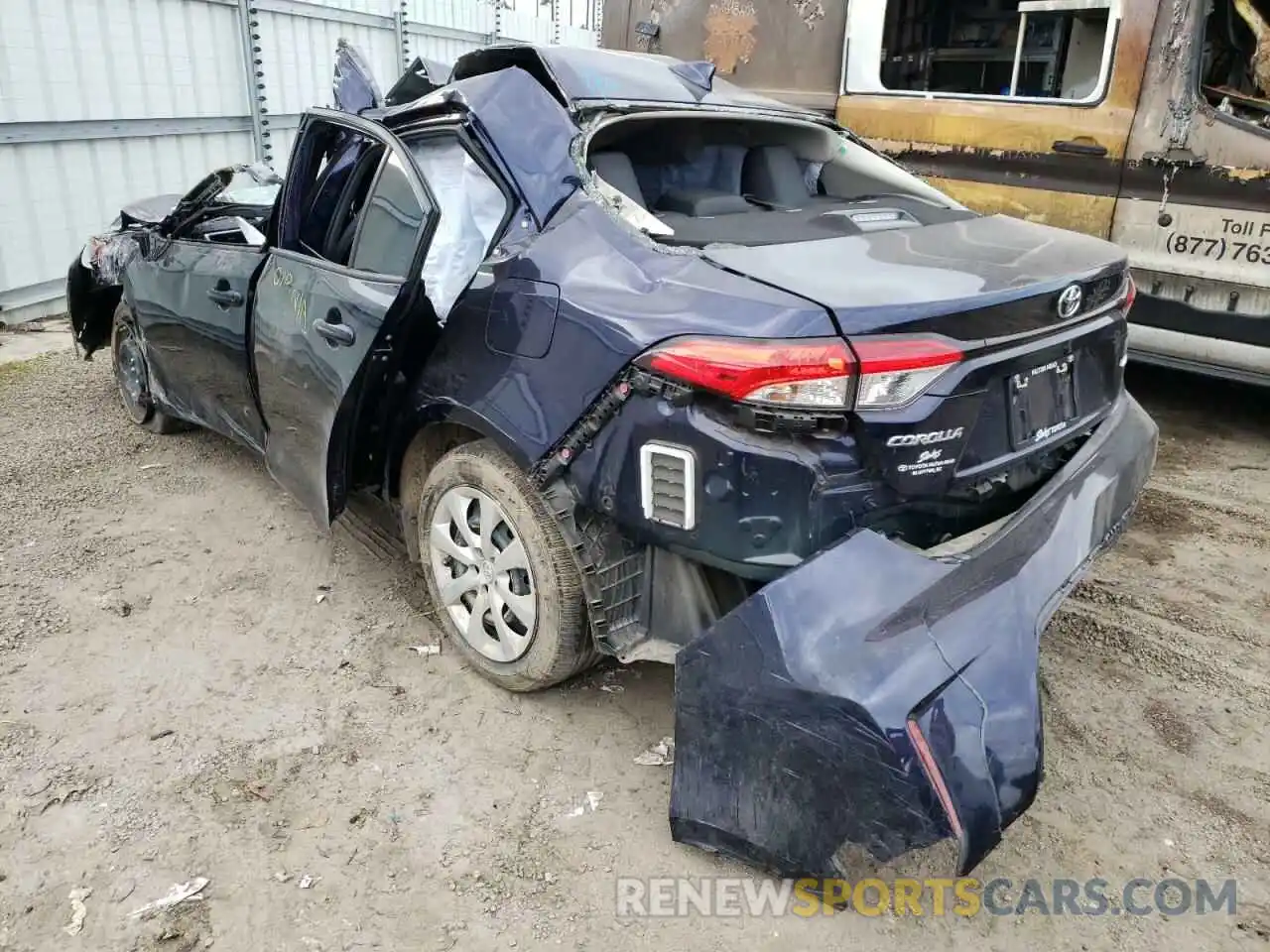 3 Photograph of a damaged car JTDEPRAE8LJ075933 TOYOTA COROLLA 2020