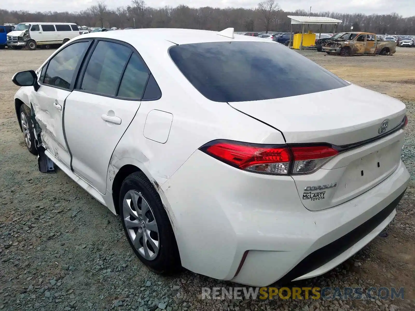 3 Photograph of a damaged car JTDEPRAE8LJ078055 TOYOTA COROLLA 2020