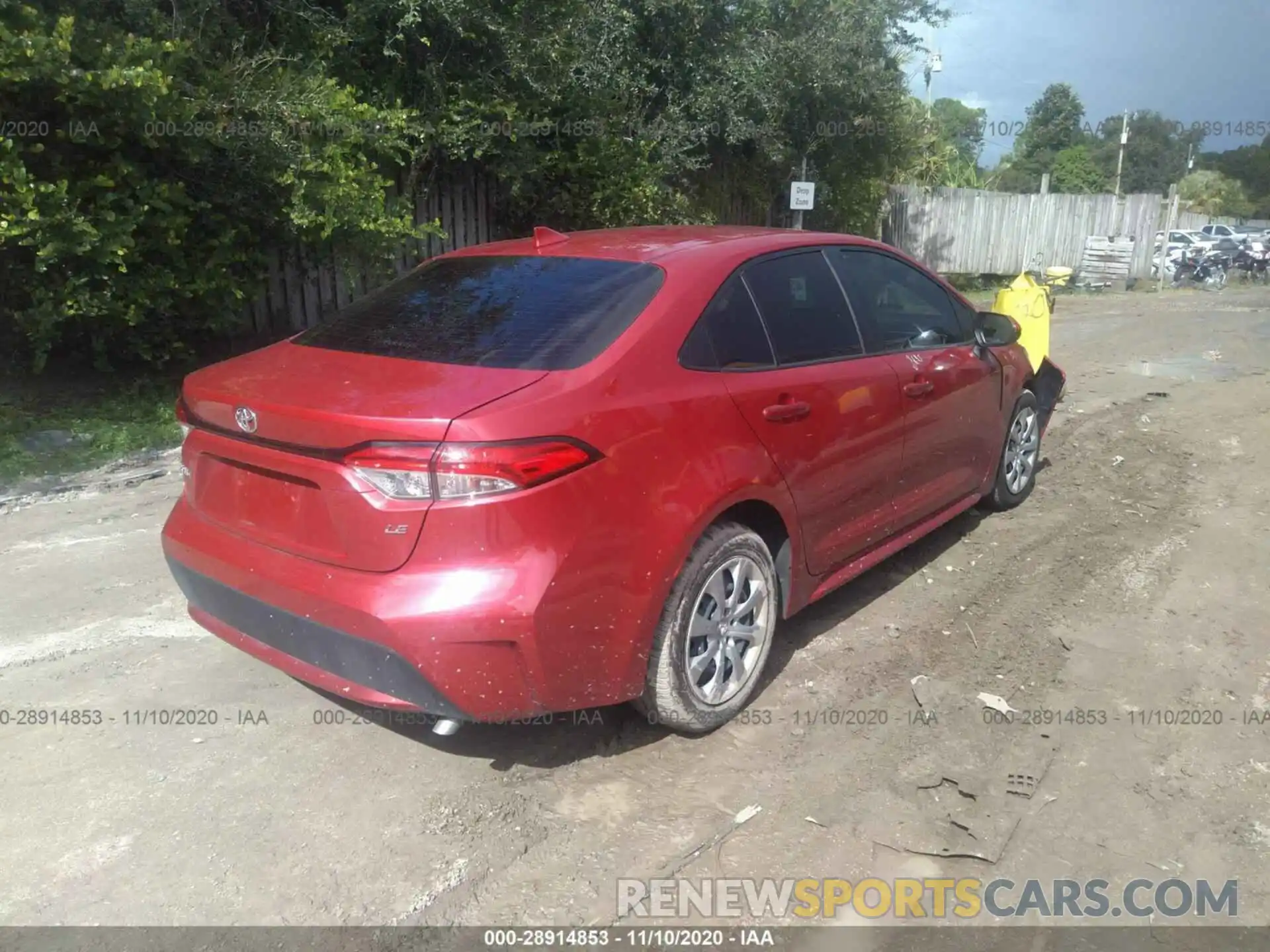 4 Photograph of a damaged car JTDEPRAE8LJ082901 TOYOTA COROLLA 2020