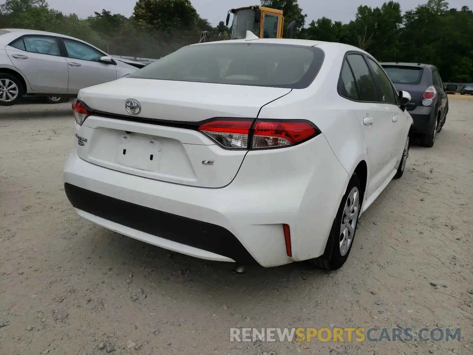 4 Photograph of a damaged car JTDEPRAE8LJ084308 TOYOTA COROLLA 2020