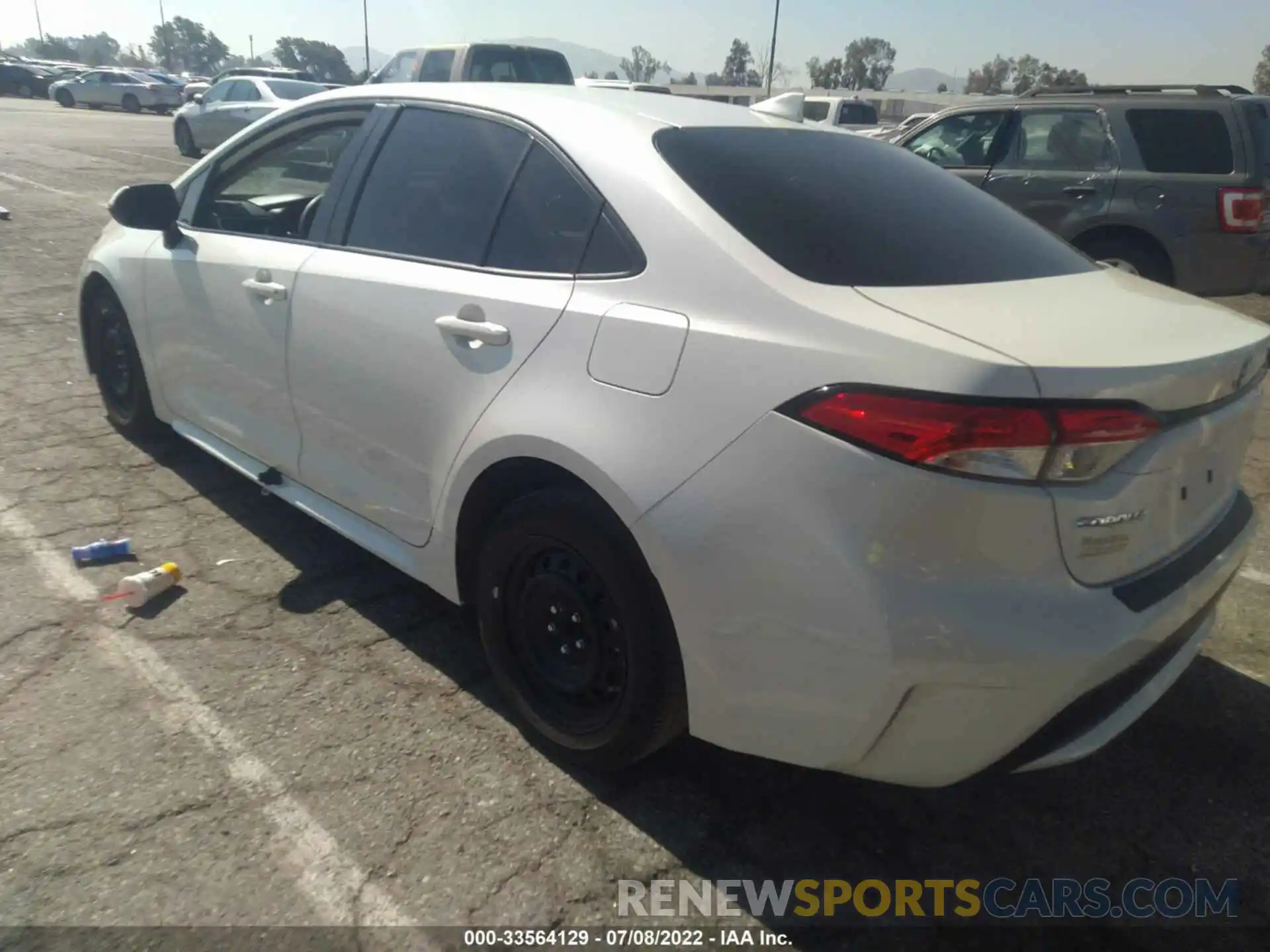 3 Photograph of a damaged car JTDEPRAE8LJ085362 TOYOTA COROLLA 2020