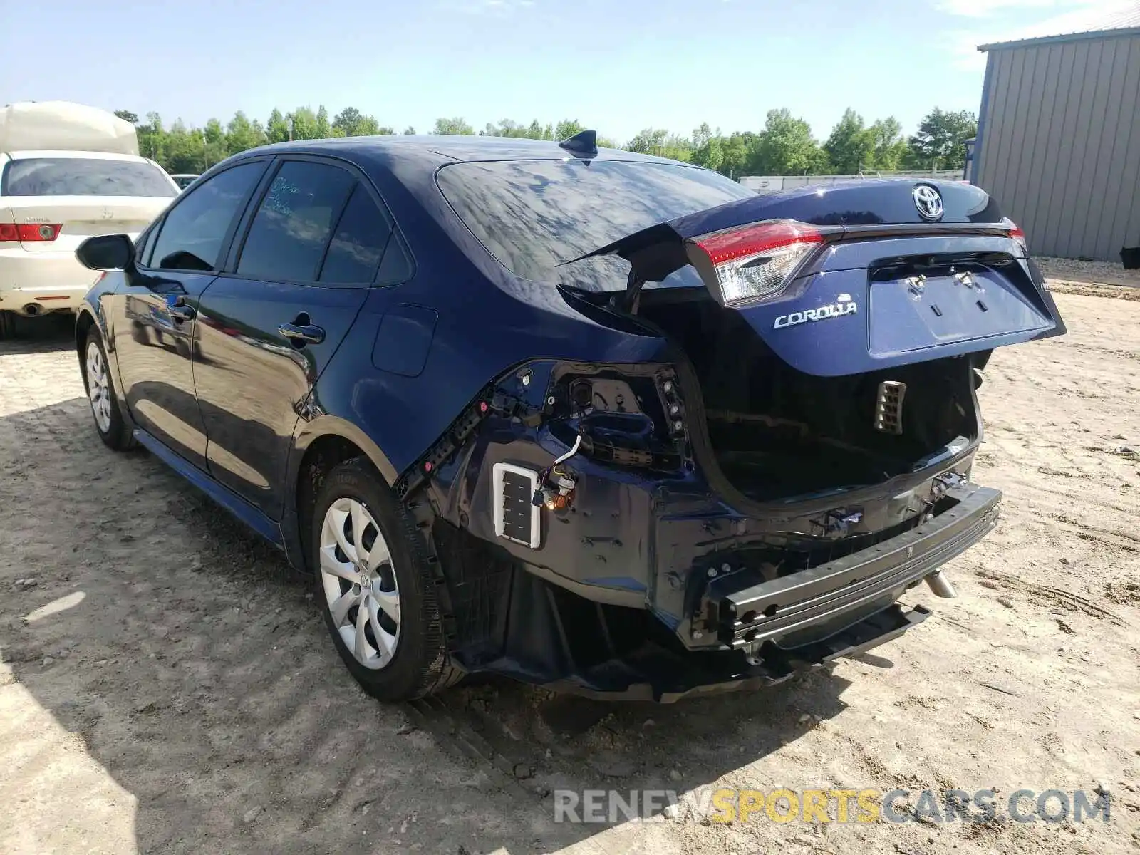 3 Photograph of a damaged car JTDEPRAE8LJ085586 TOYOTA COROLLA 2020