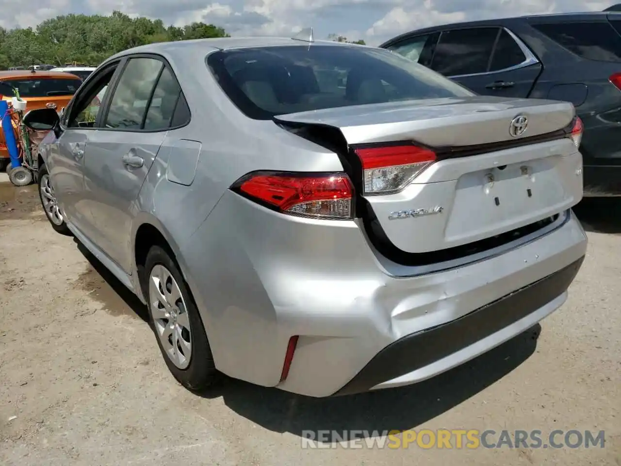 3 Photograph of a damaged car JTDEPRAE8LJ087872 TOYOTA COROLLA 2020