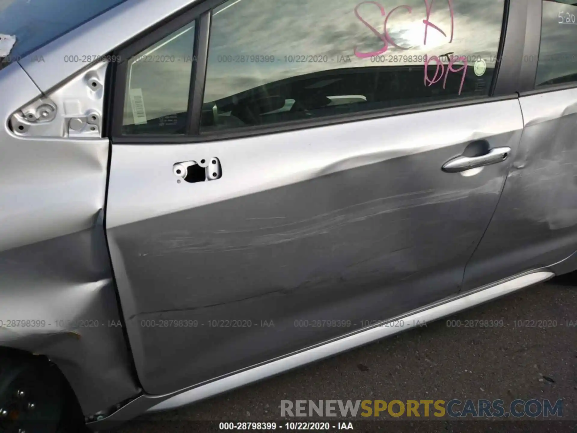 15 Photograph of a damaged car JTDEPRAE8LJ090304 TOYOTA COROLLA 2020