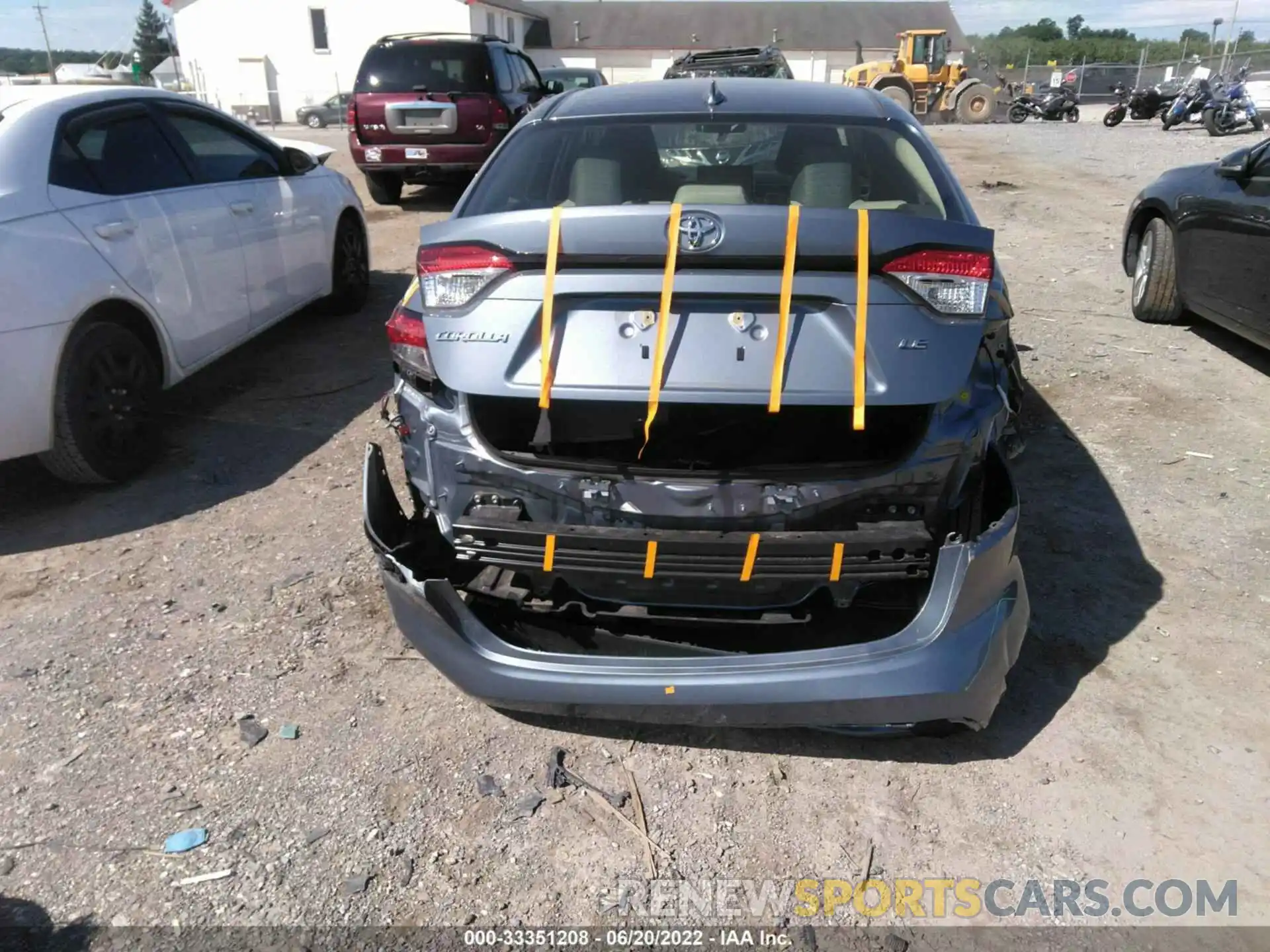 6 Photograph of a damaged car JTDEPRAE8LJ090593 TOYOTA COROLLA 2020