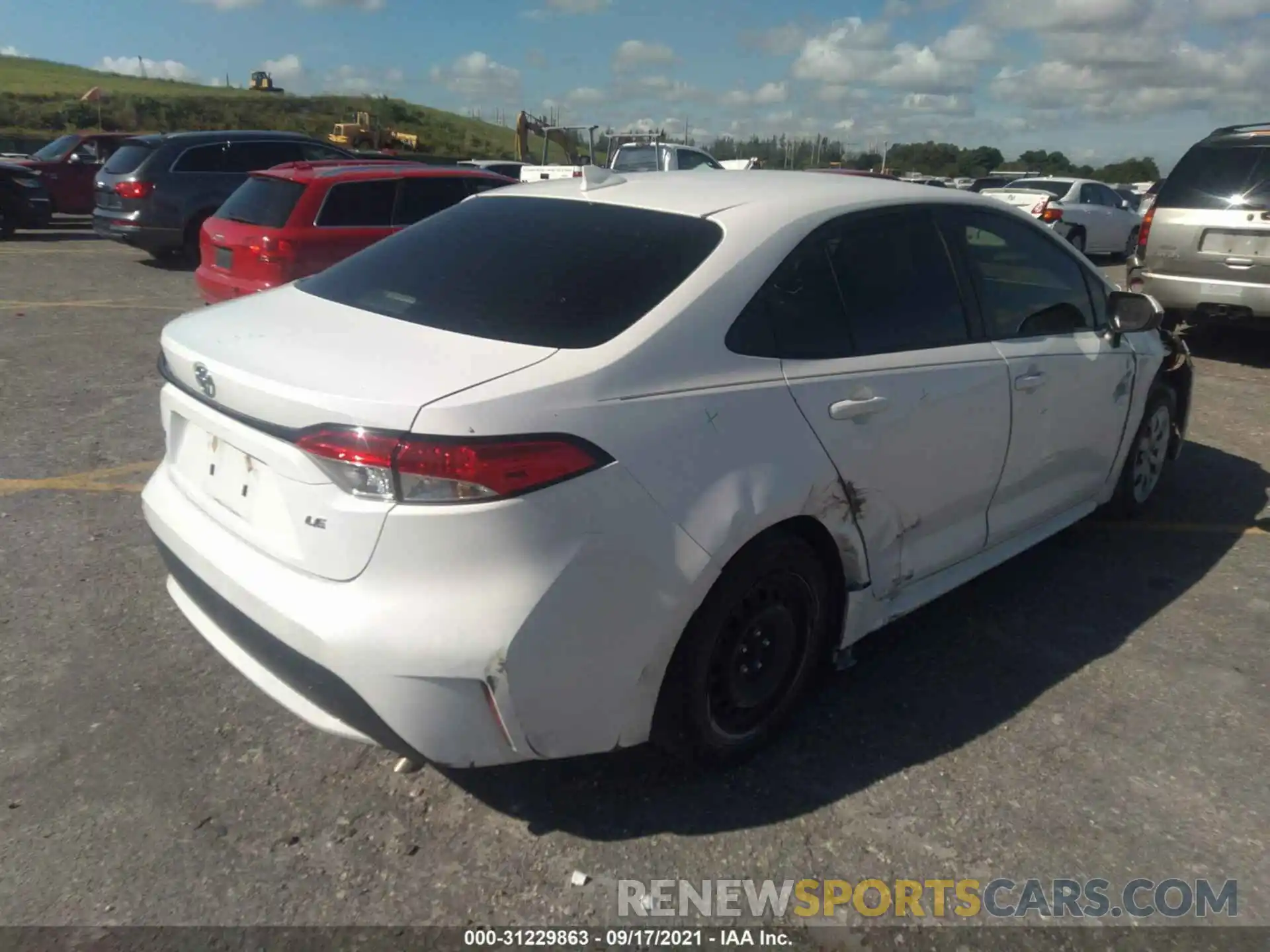 4 Photograph of a damaged car JTDEPRAE8LJ091307 TOYOTA COROLLA 2020