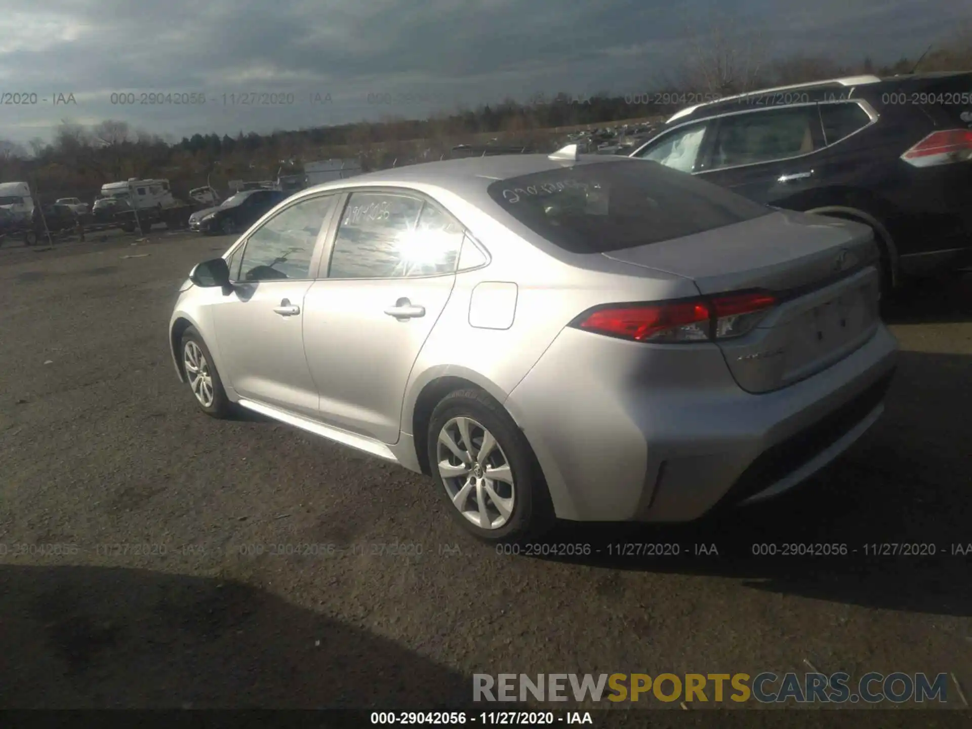 3 Photograph of a damaged car JTDEPRAE8LJ092795 TOYOTA COROLLA 2020