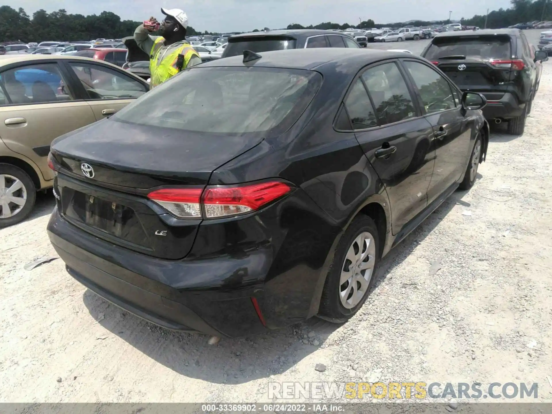 4 Photograph of a damaged car JTDEPRAE8LJ093588 TOYOTA COROLLA 2020