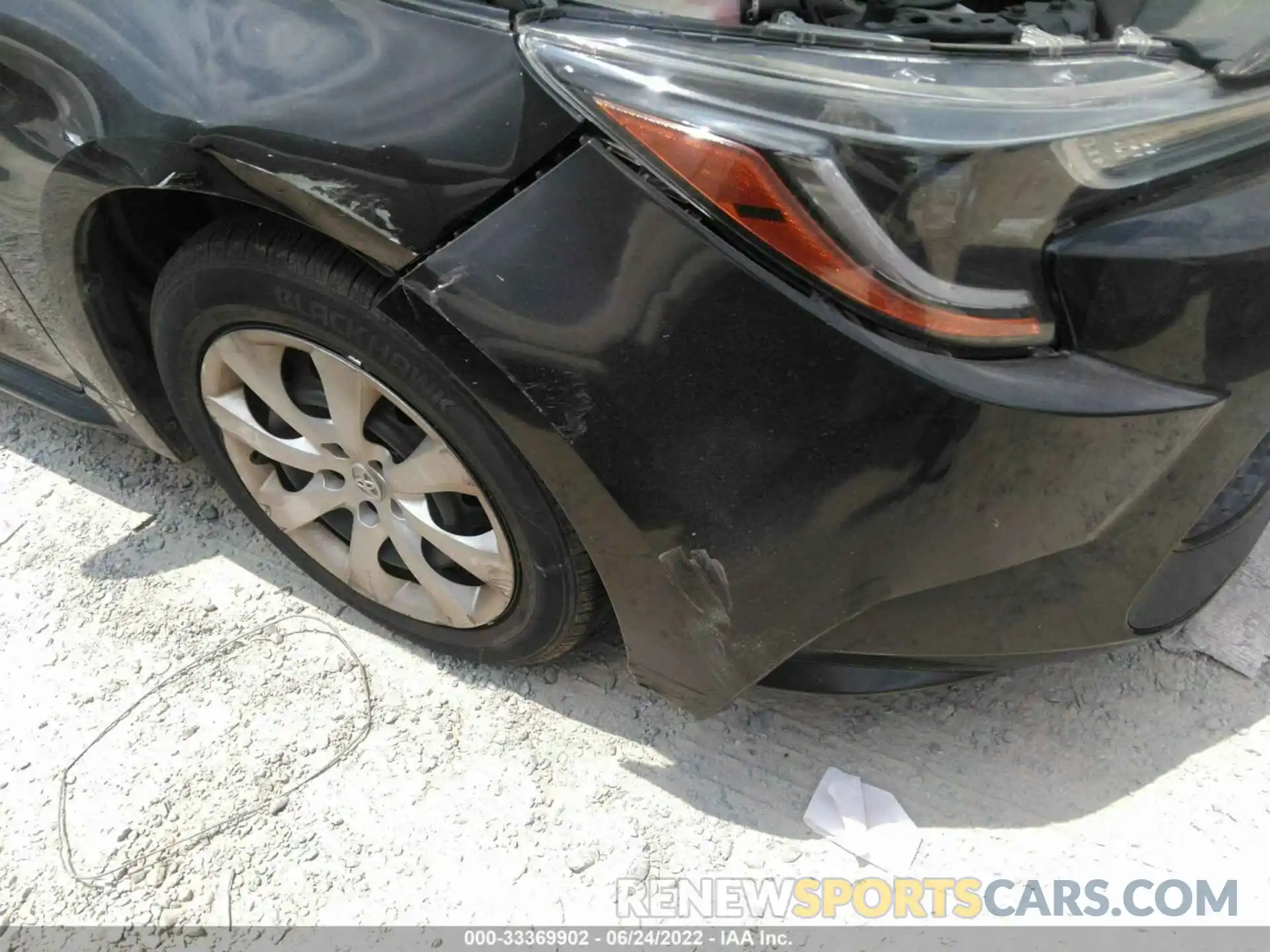 6 Photograph of a damaged car JTDEPRAE8LJ093588 TOYOTA COROLLA 2020