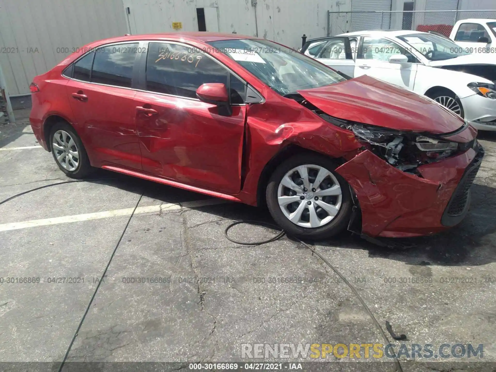 6 Photograph of a damaged car JTDEPRAE8LJ094157 TOYOTA COROLLA 2020