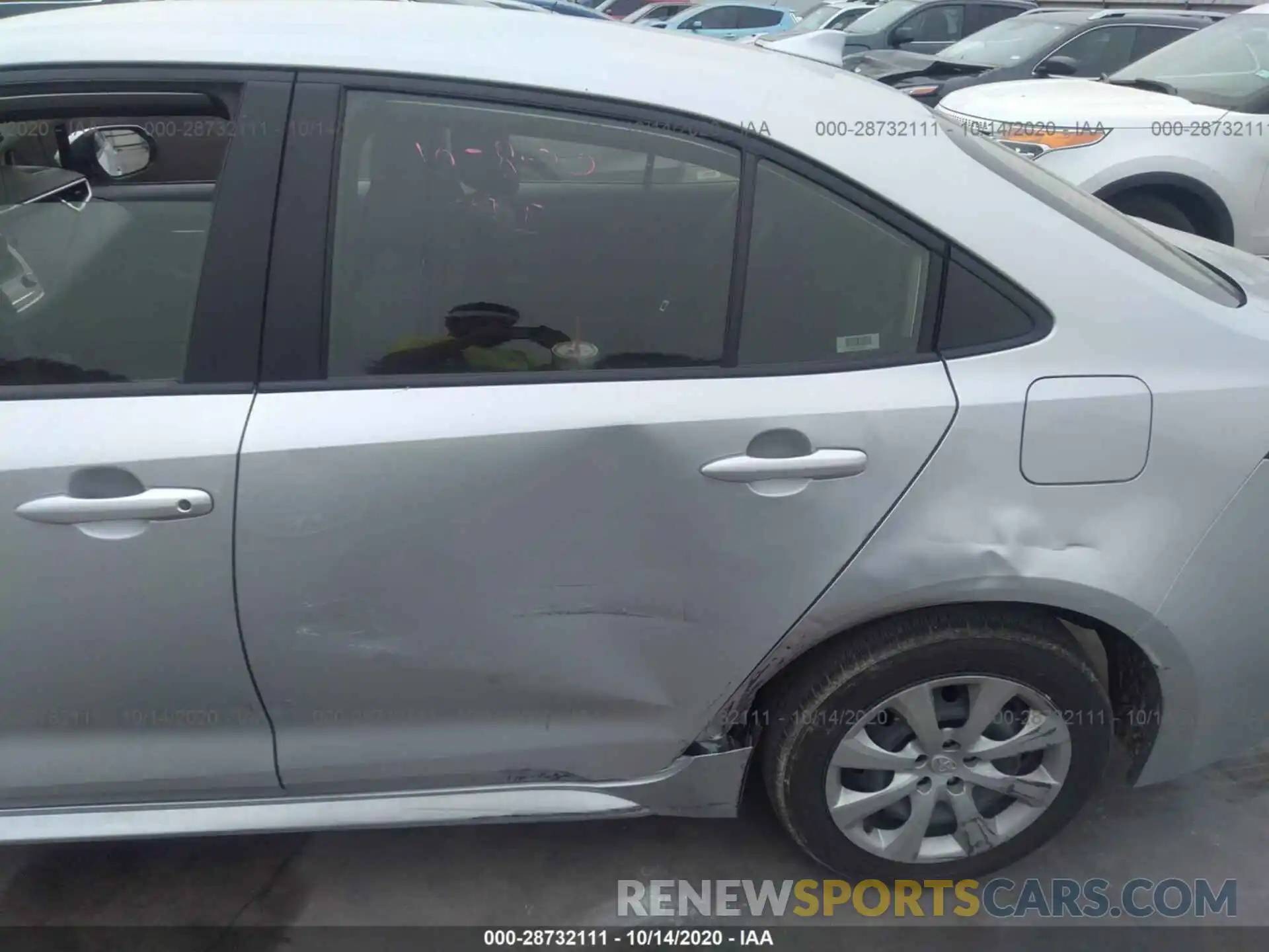 6 Photograph of a damaged car JTDEPRAE8LJ095227 TOYOTA COROLLA 2020