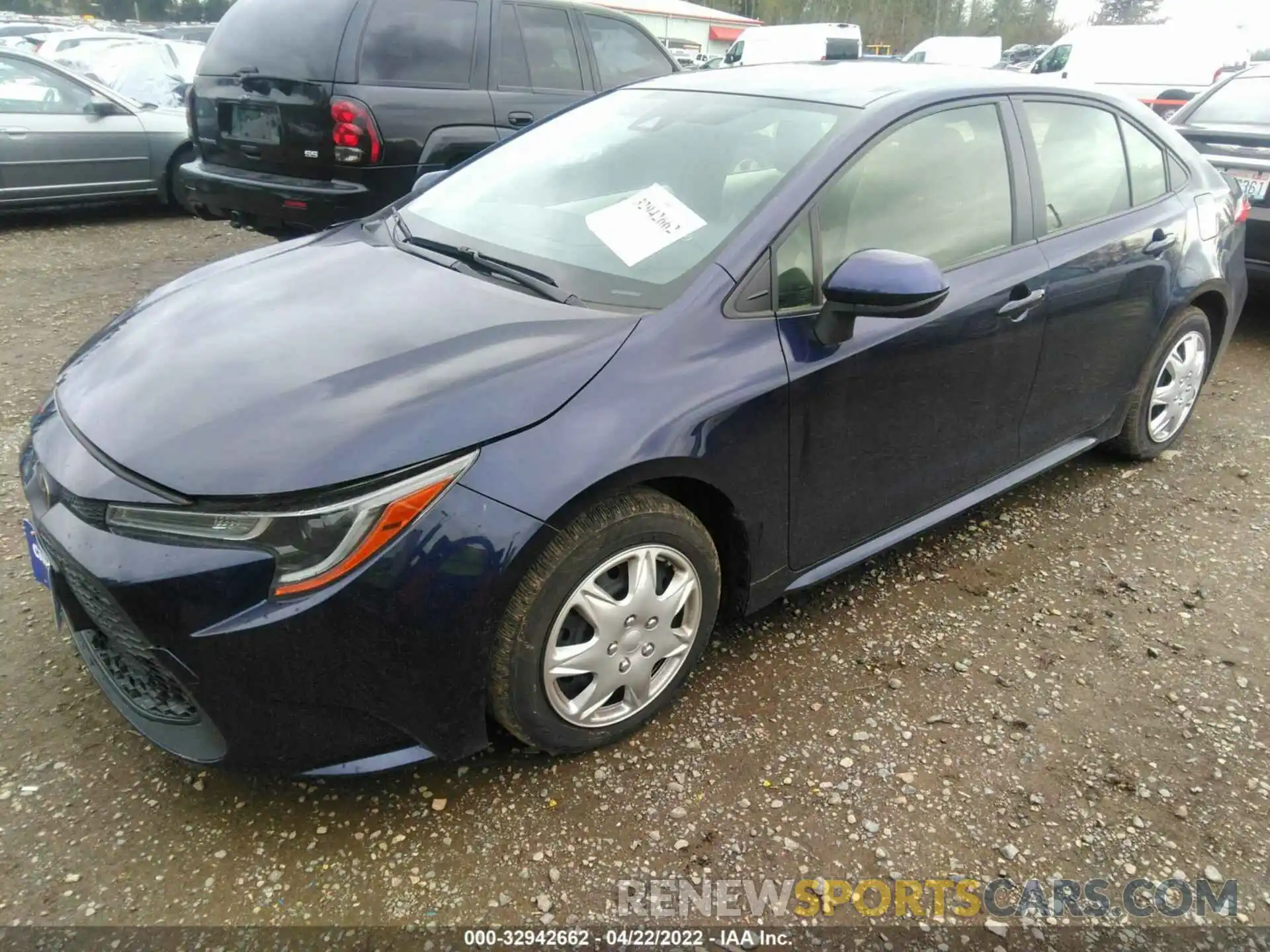 2 Photograph of a damaged car JTDEPRAE8LJ095440 TOYOTA COROLLA 2020