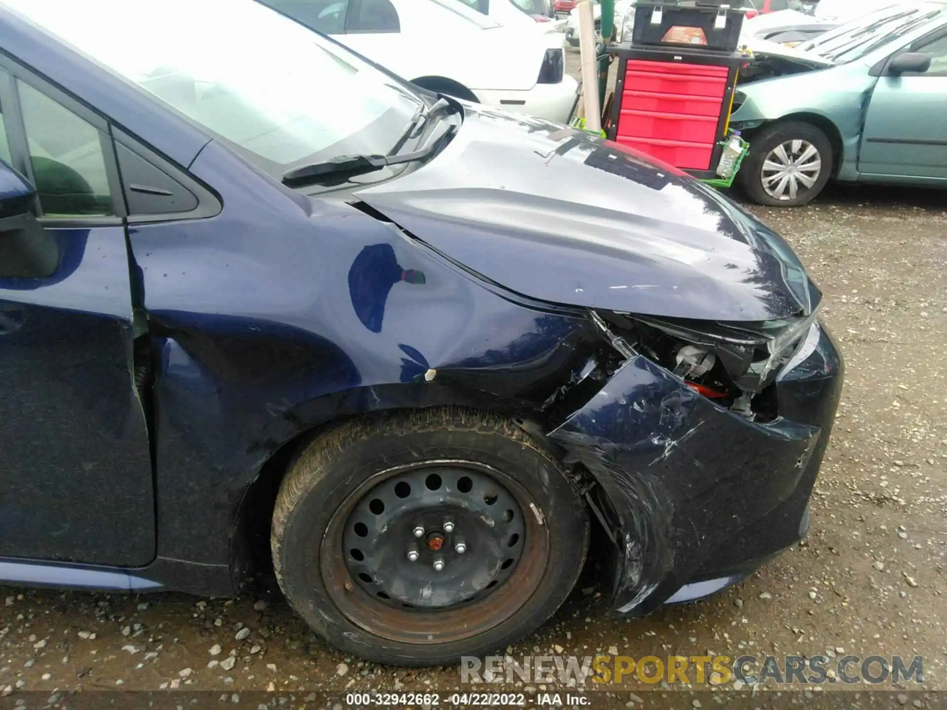 6 Photograph of a damaged car JTDEPRAE8LJ095440 TOYOTA COROLLA 2020