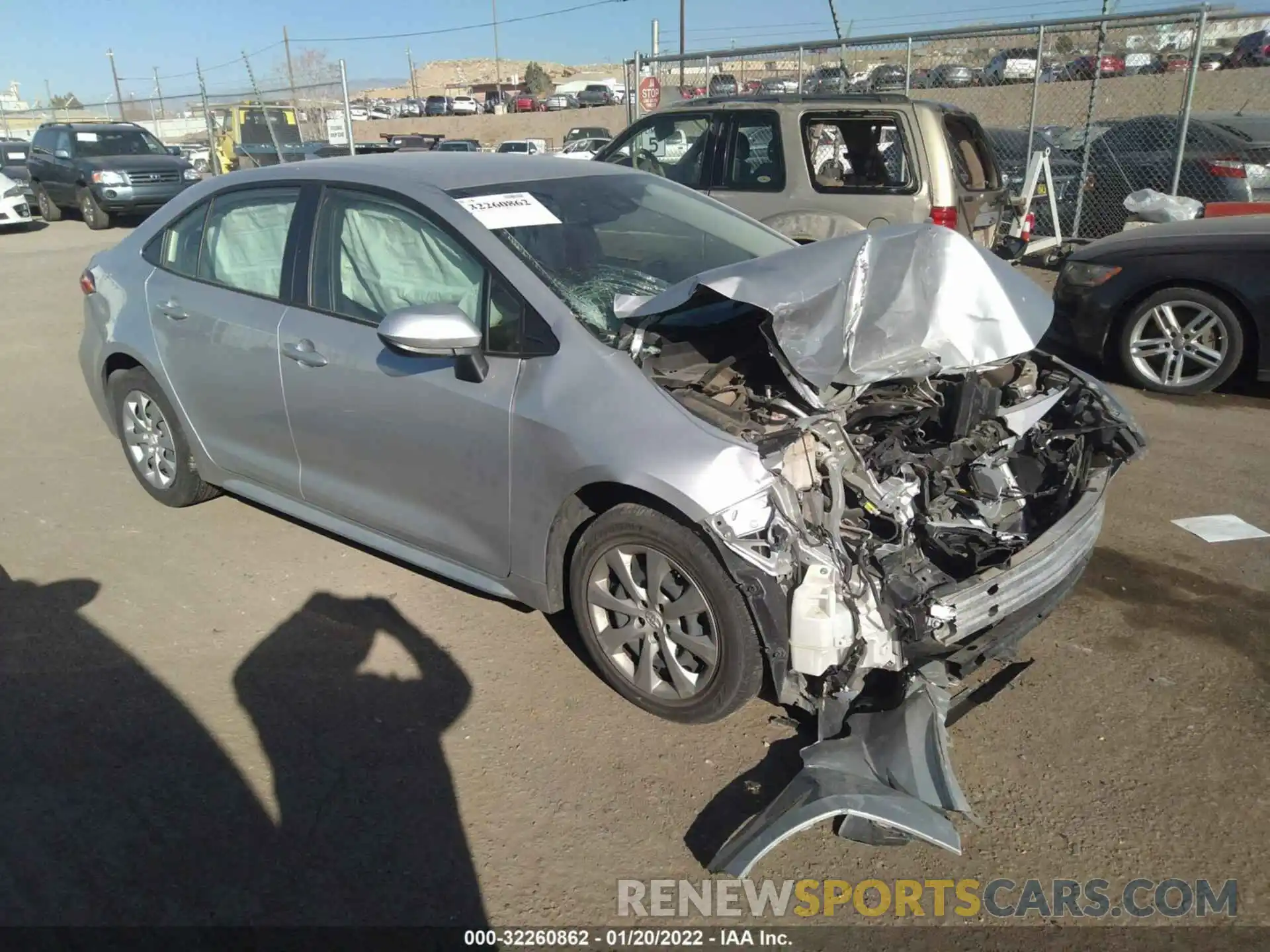 1 Photograph of a damaged car JTDEPRAE8LJ095857 TOYOTA COROLLA 2020