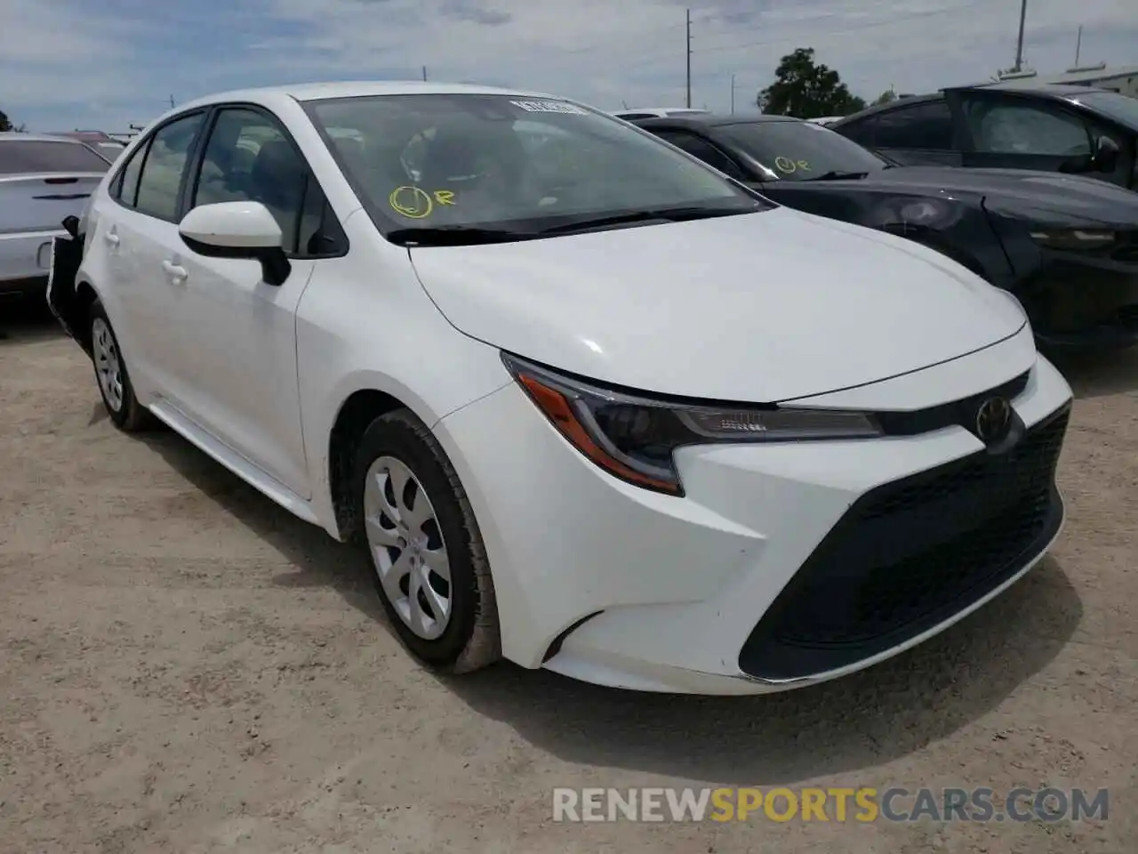 1 Photograph of a damaged car JTDEPRAE8LJ096233 TOYOTA COROLLA 2020