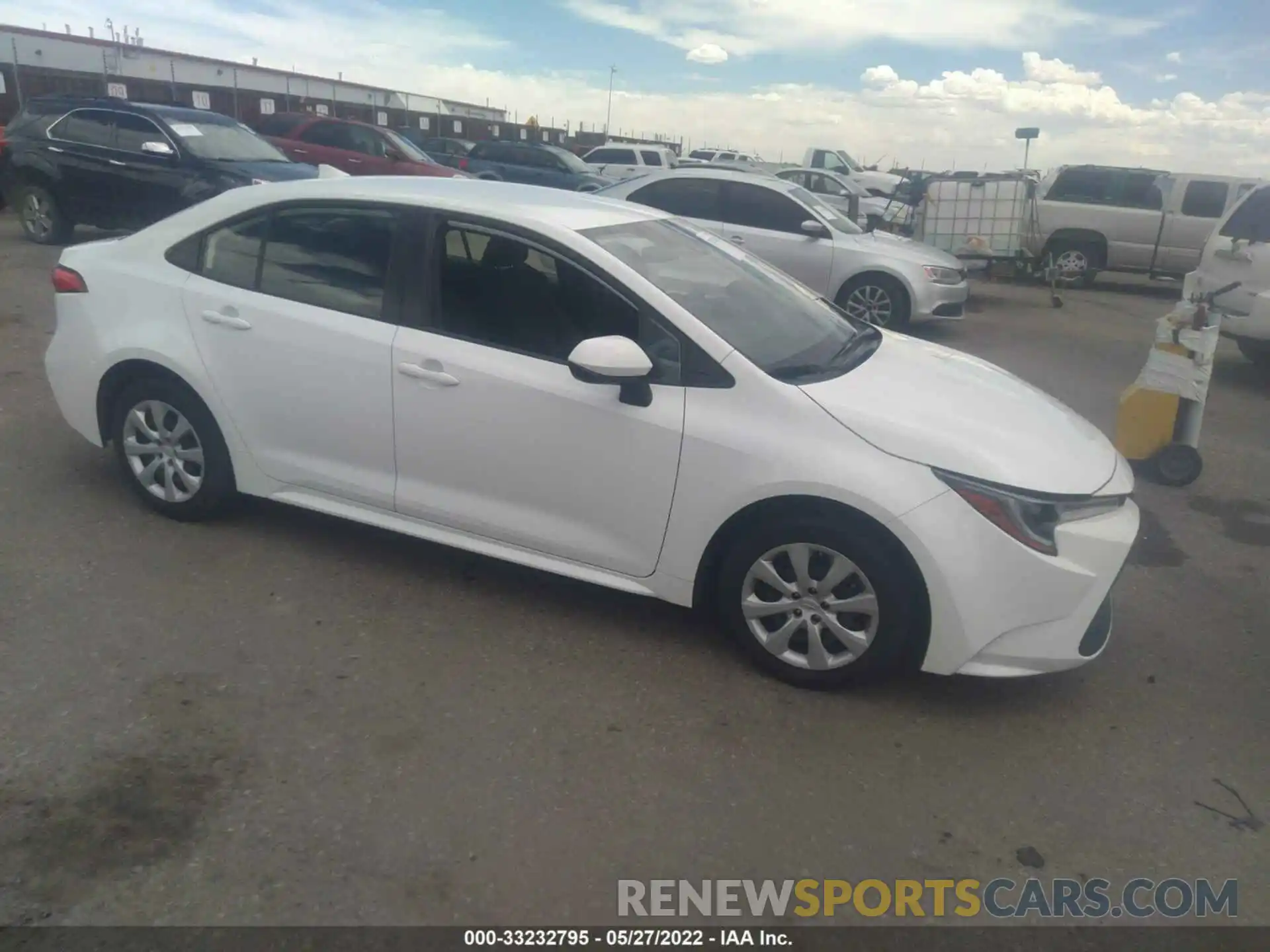 1 Photograph of a damaged car JTDEPRAE8LJ097172 TOYOTA COROLLA 2020