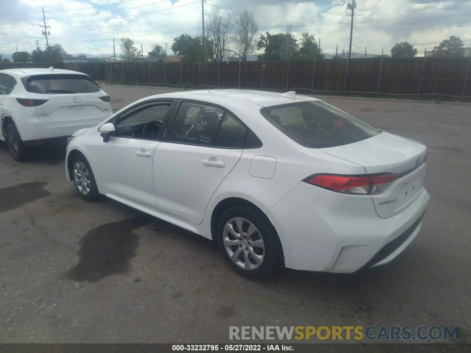 3 Photograph of a damaged car JTDEPRAE8LJ097172 TOYOTA COROLLA 2020