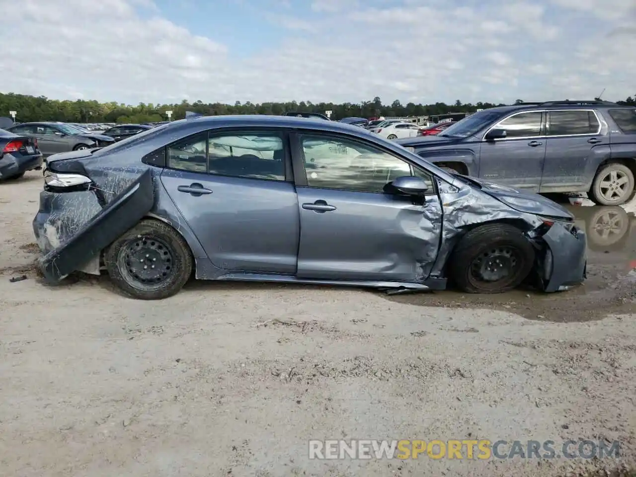 9 Photograph of a damaged car JTDEPRAE8LJ097222 TOYOTA COROLLA 2020