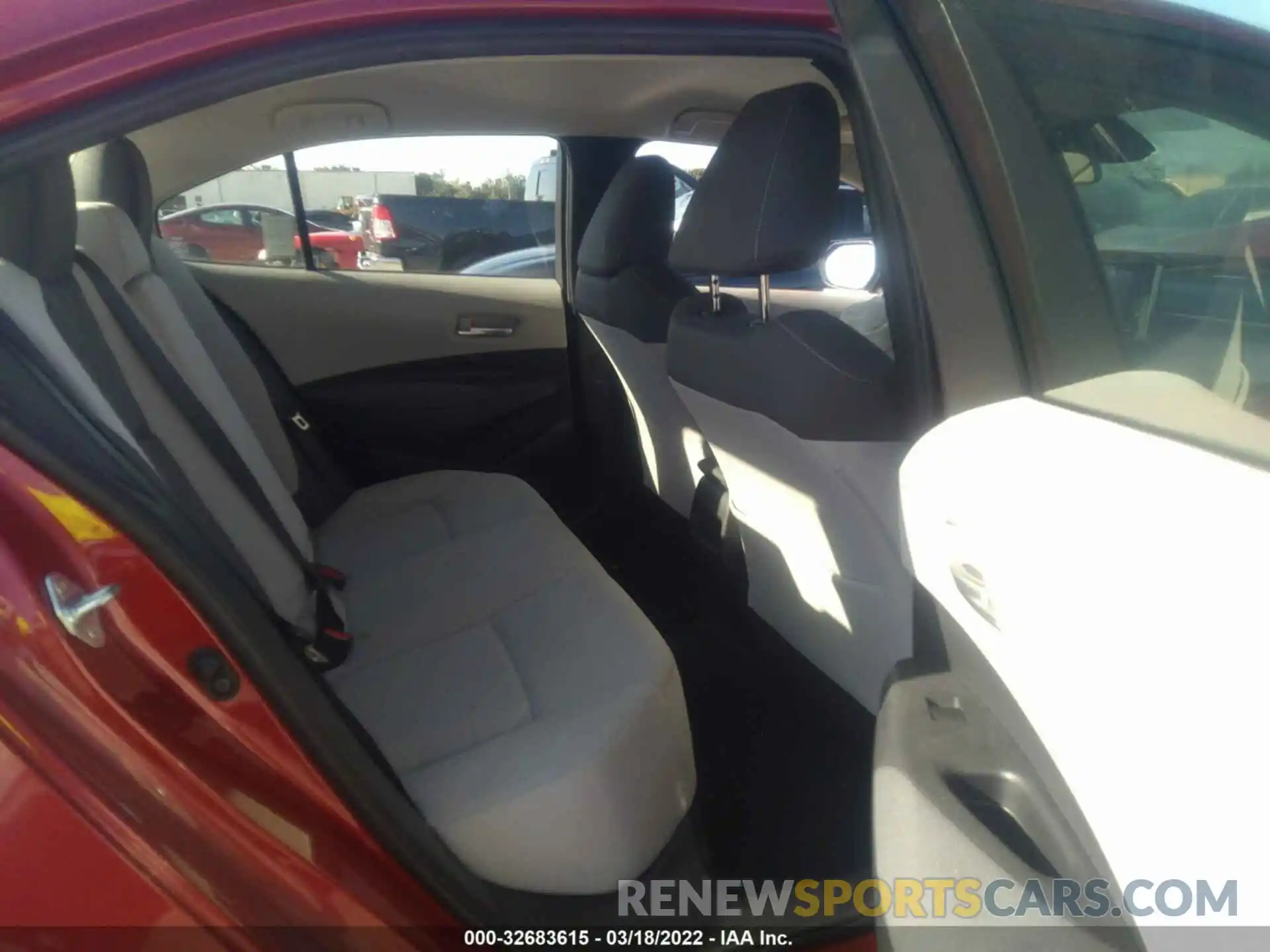 8 Photograph of a damaged car JTDEPRAE8LJ097415 TOYOTA COROLLA 2020