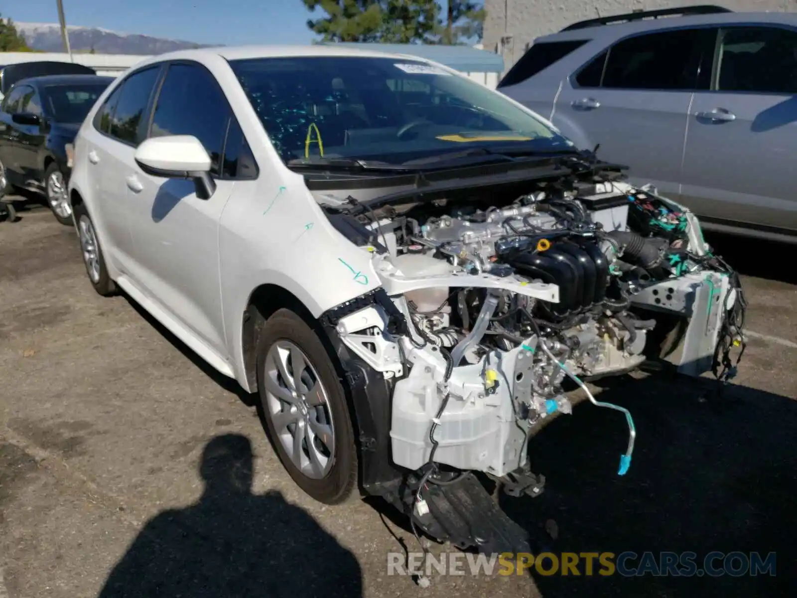 1 Photograph of a damaged car JTDEPRAE8LJ097818 TOYOTA COROLLA 2020