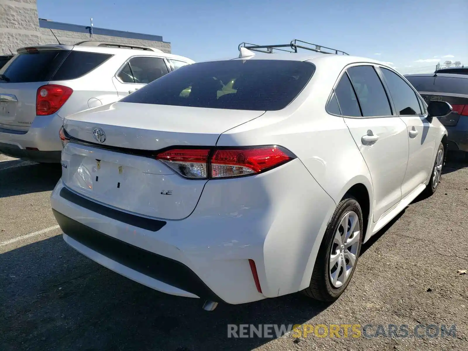 4 Photograph of a damaged car JTDEPRAE8LJ097818 TOYOTA COROLLA 2020