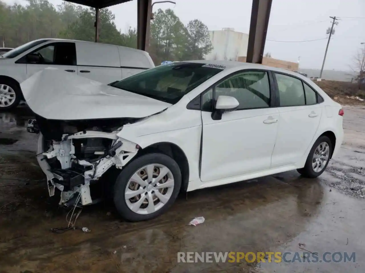 1 Photograph of a damaged car JTDEPRAE8LJ098502 TOYOTA COROLLA 2020