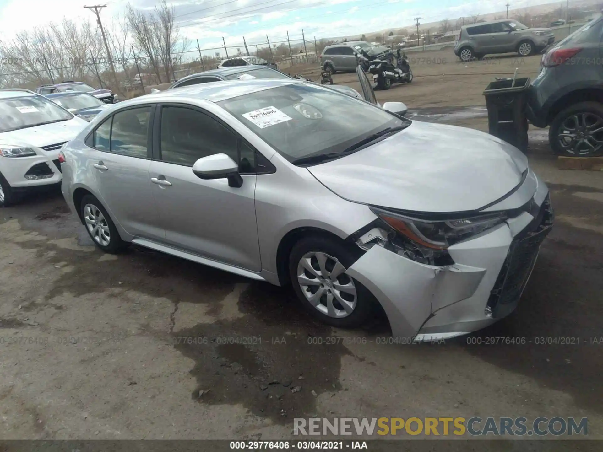 1 Photograph of a damaged car JTDEPRAE8LJ101057 TOYOTA COROLLA 2020