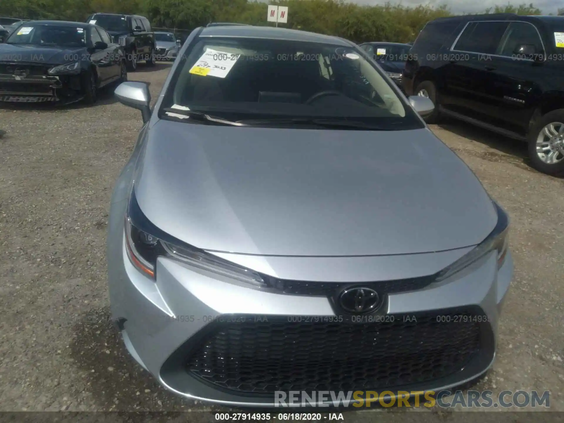 6 Photograph of a damaged car JTDEPRAE8LJ102242 TOYOTA COROLLA 2020