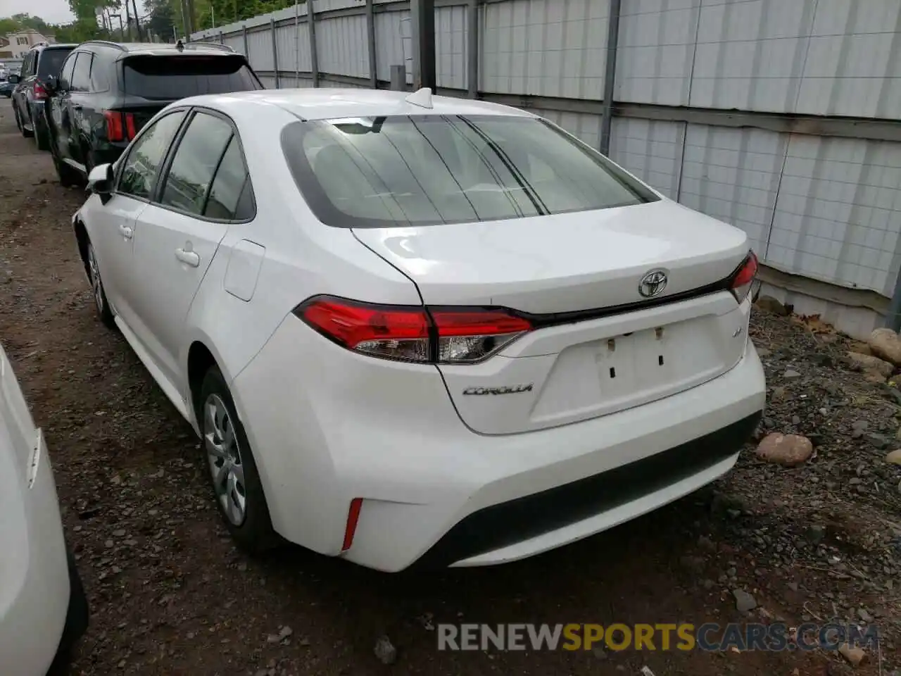 3 Photograph of a damaged car JTDEPRAE8LJ102600 TOYOTA COROLLA 2020