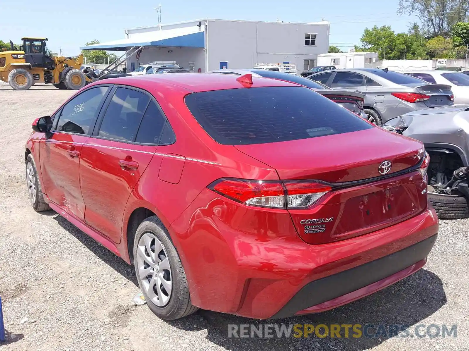 3 Photograph of a damaged car JTDEPRAE8LJ103276 TOYOTA COROLLA 2020