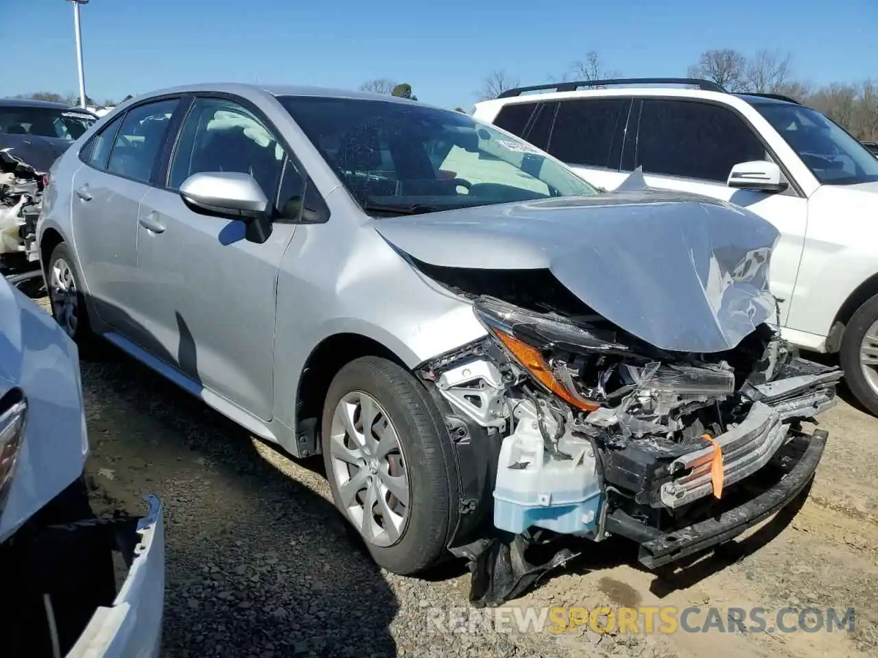 4 Photograph of a damaged car JTDEPRAE8LJ103374 TOYOTA COROLLA 2020