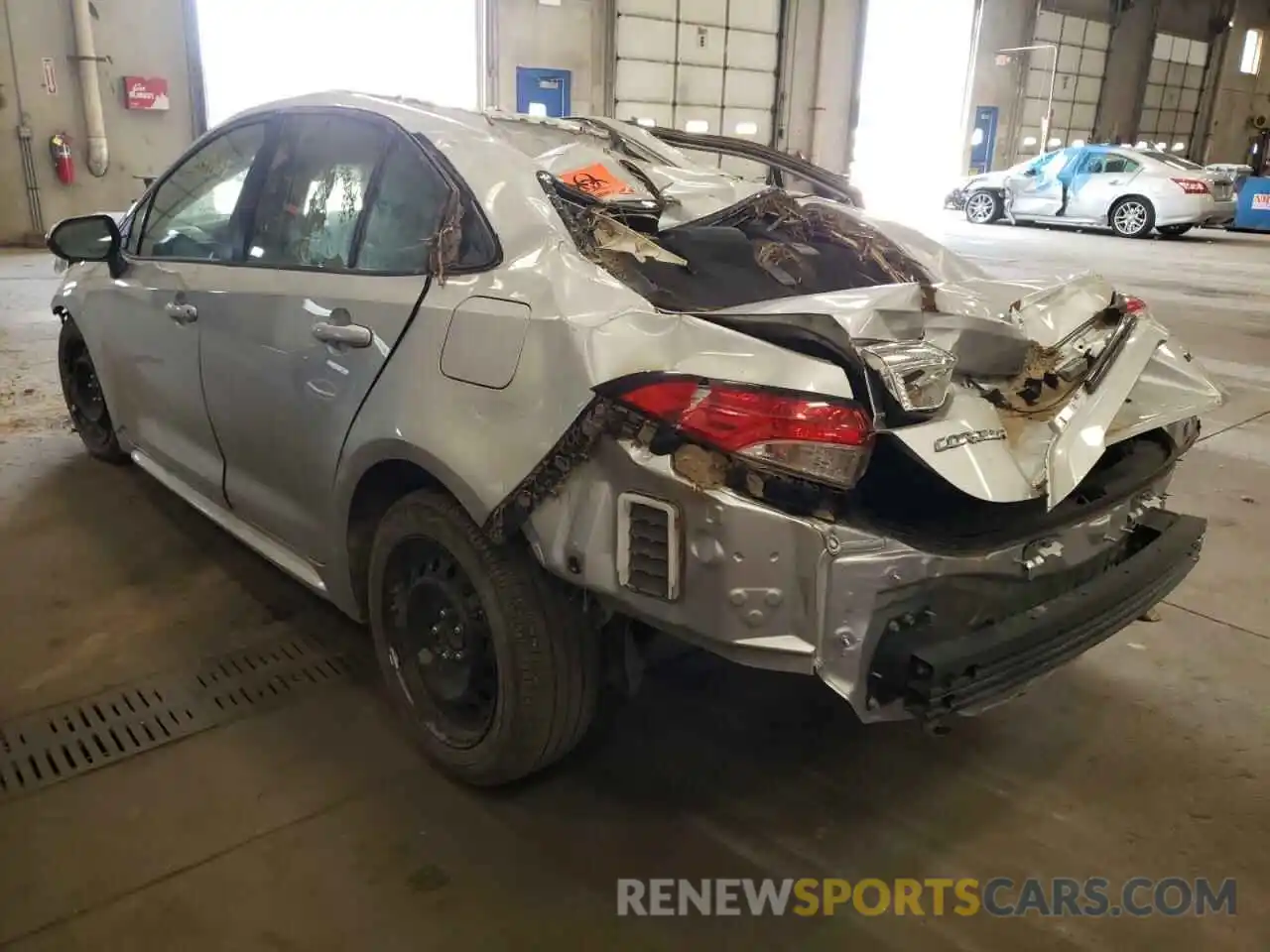 3 Photograph of a damaged car JTDEPRAE8LJ103438 TOYOTA COROLLA 2020