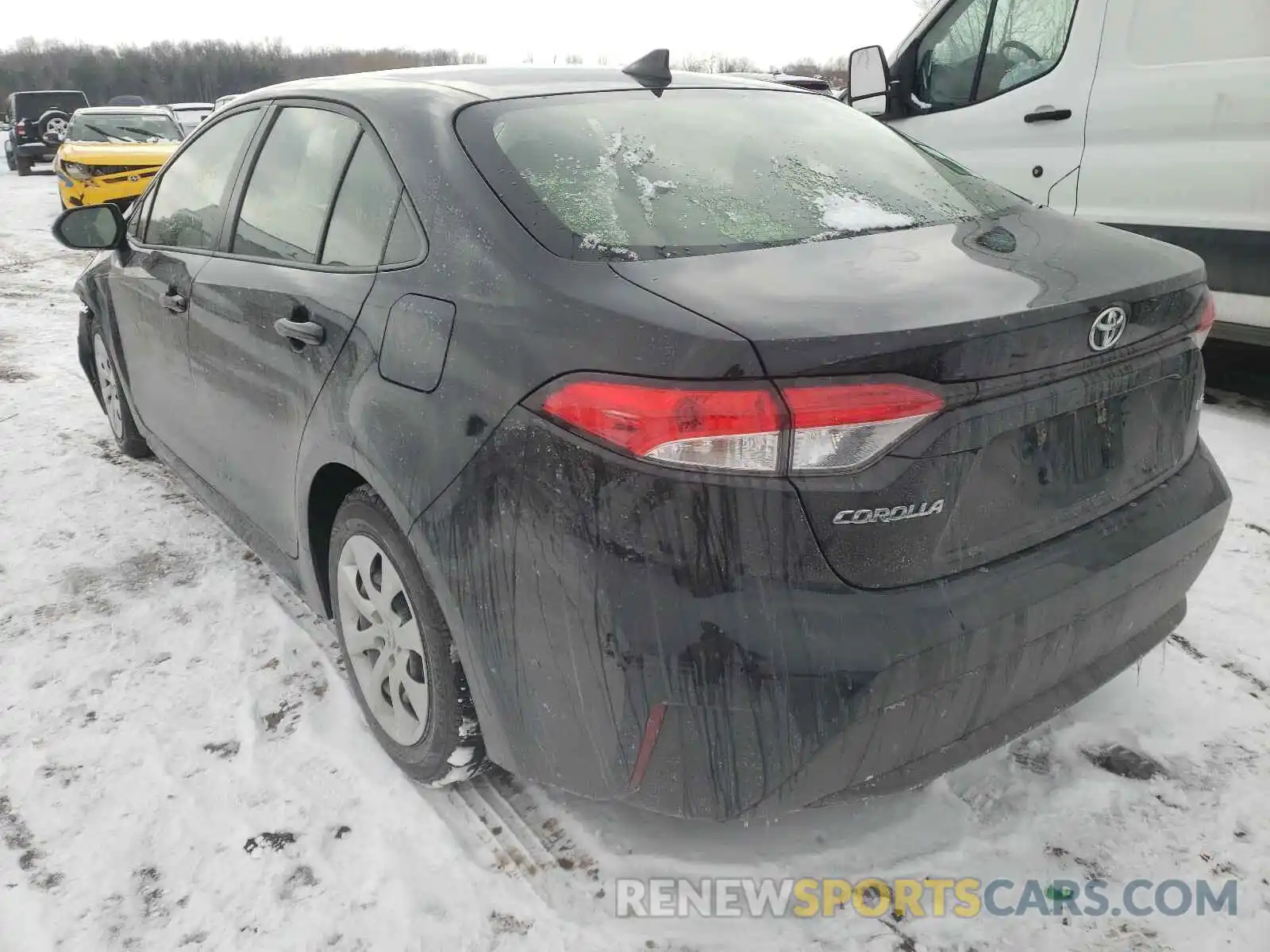 3 Photograph of a damaged car JTDEPRAE8LJ103682 TOYOTA COROLLA 2020