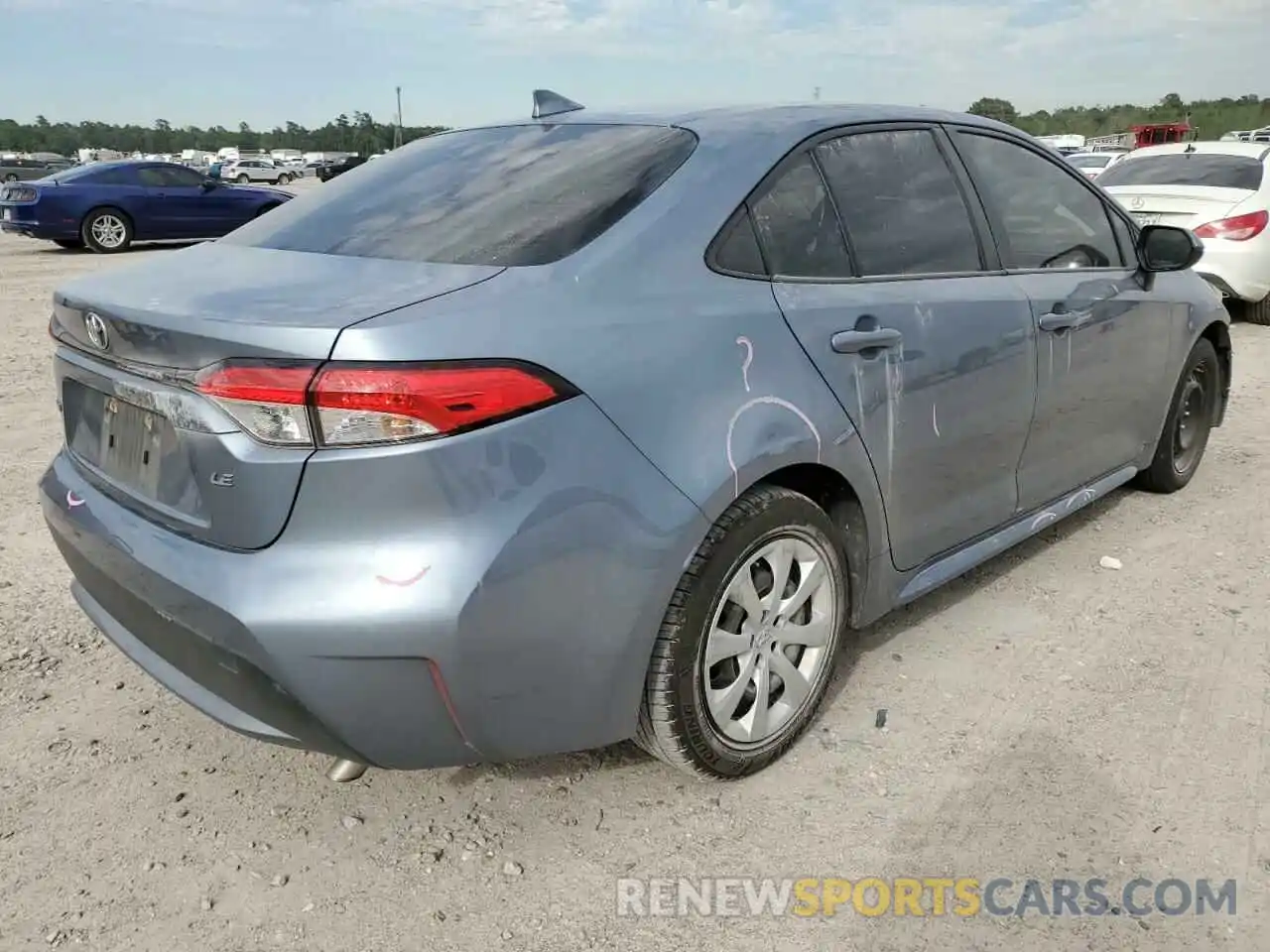 3 Photograph of a damaged car JTDEPRAE8LJ108851 TOYOTA COROLLA 2020