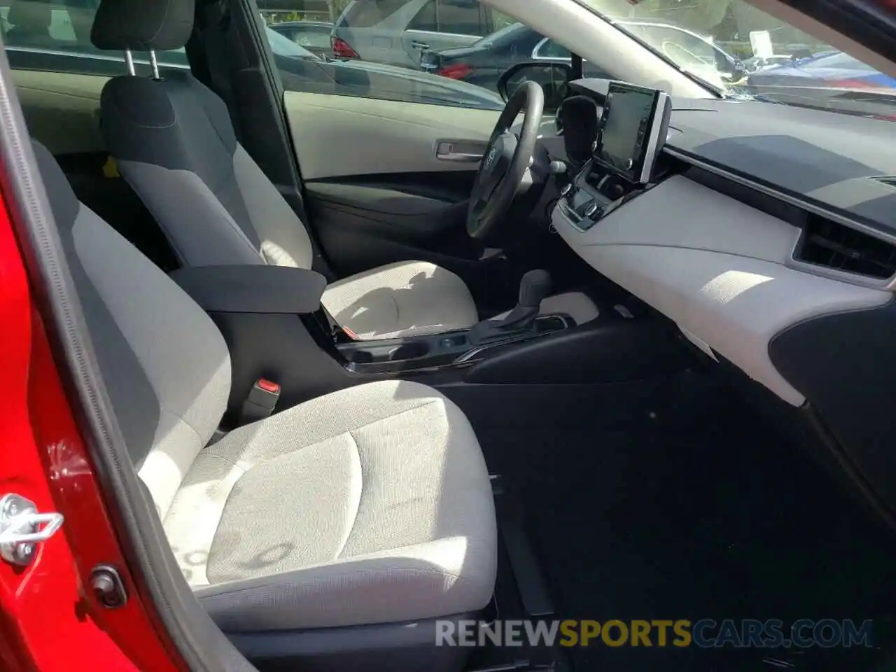 5 Photograph of a damaged car JTDEPRAE8LJ110437 TOYOTA COROLLA 2020