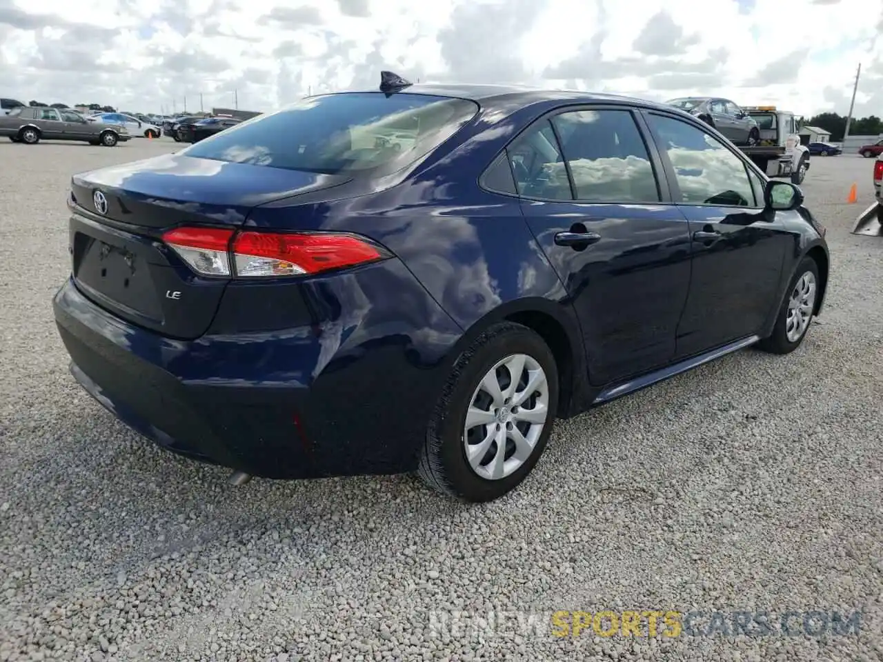 4 Photograph of a damaged car JTDEPRAE8LJ111071 TOYOTA COROLLA 2020