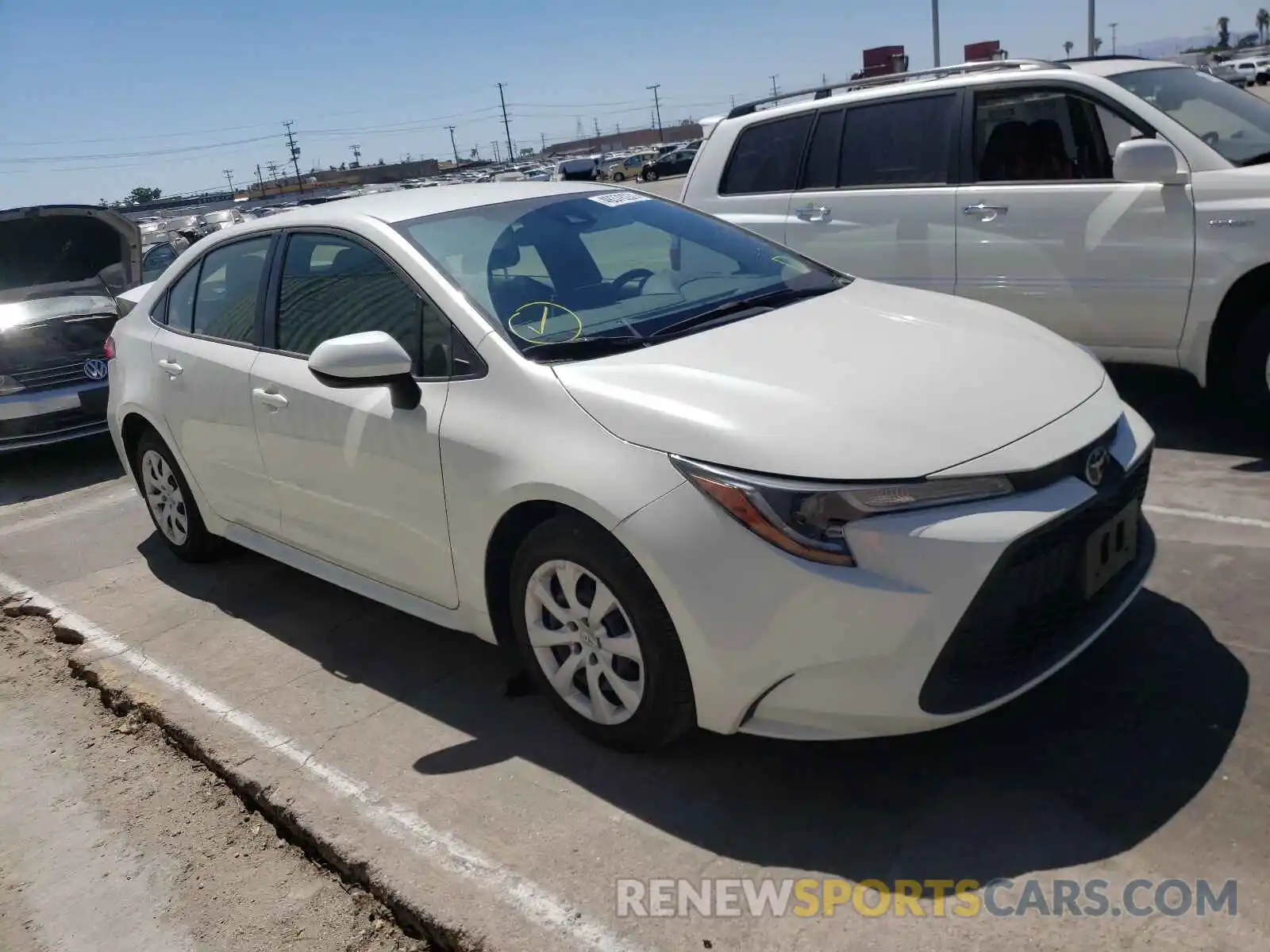 1 Photograph of a damaged car JTDEPRAE8LJ111099 TOYOTA COROLLA 2020